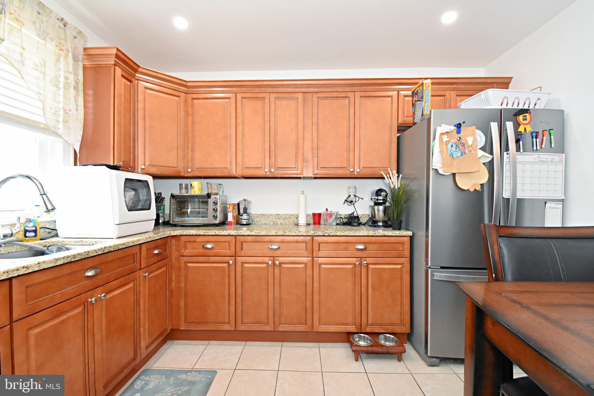 LAWNCREST - Residential