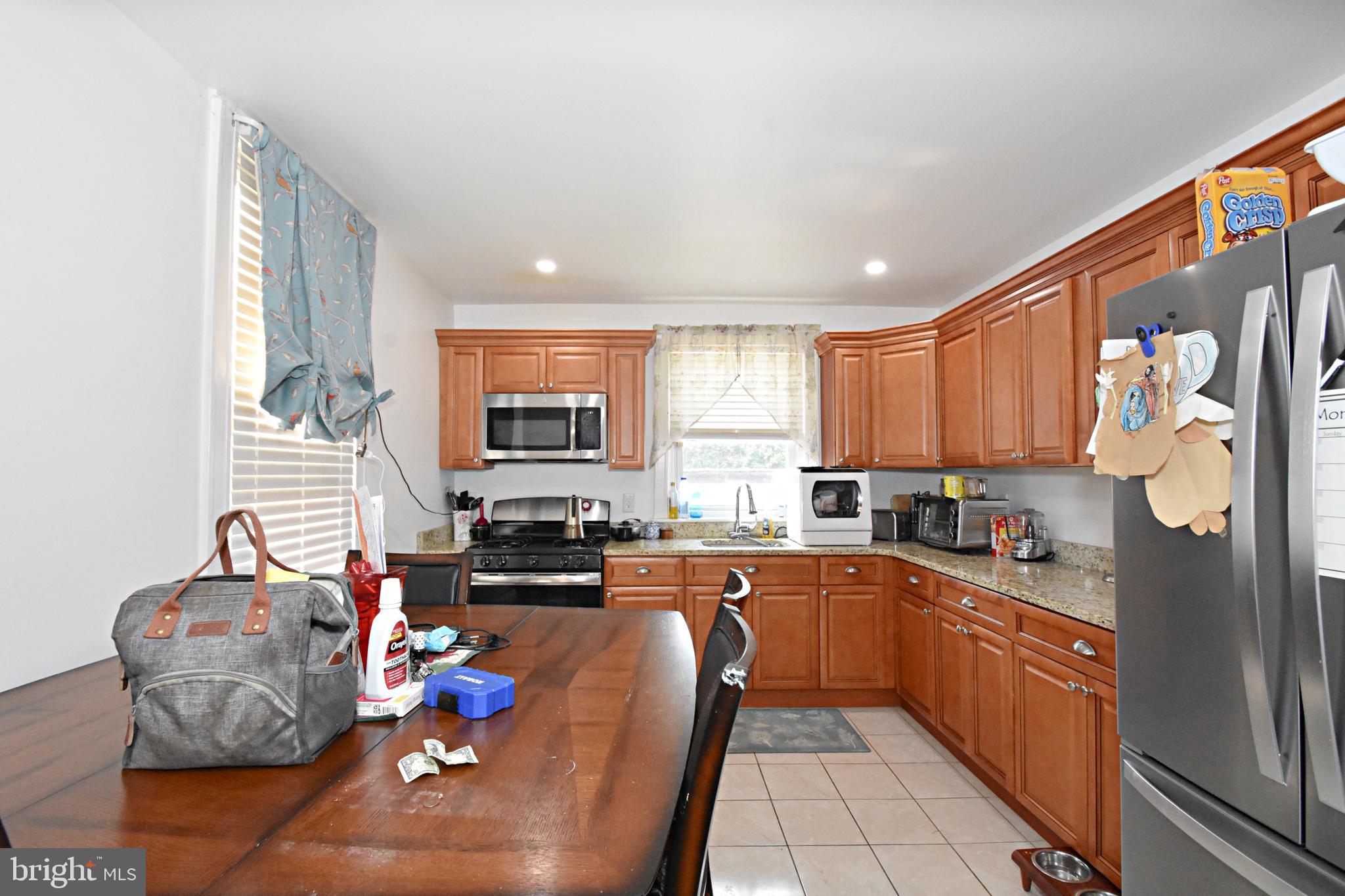 LAWNCREST - Residential