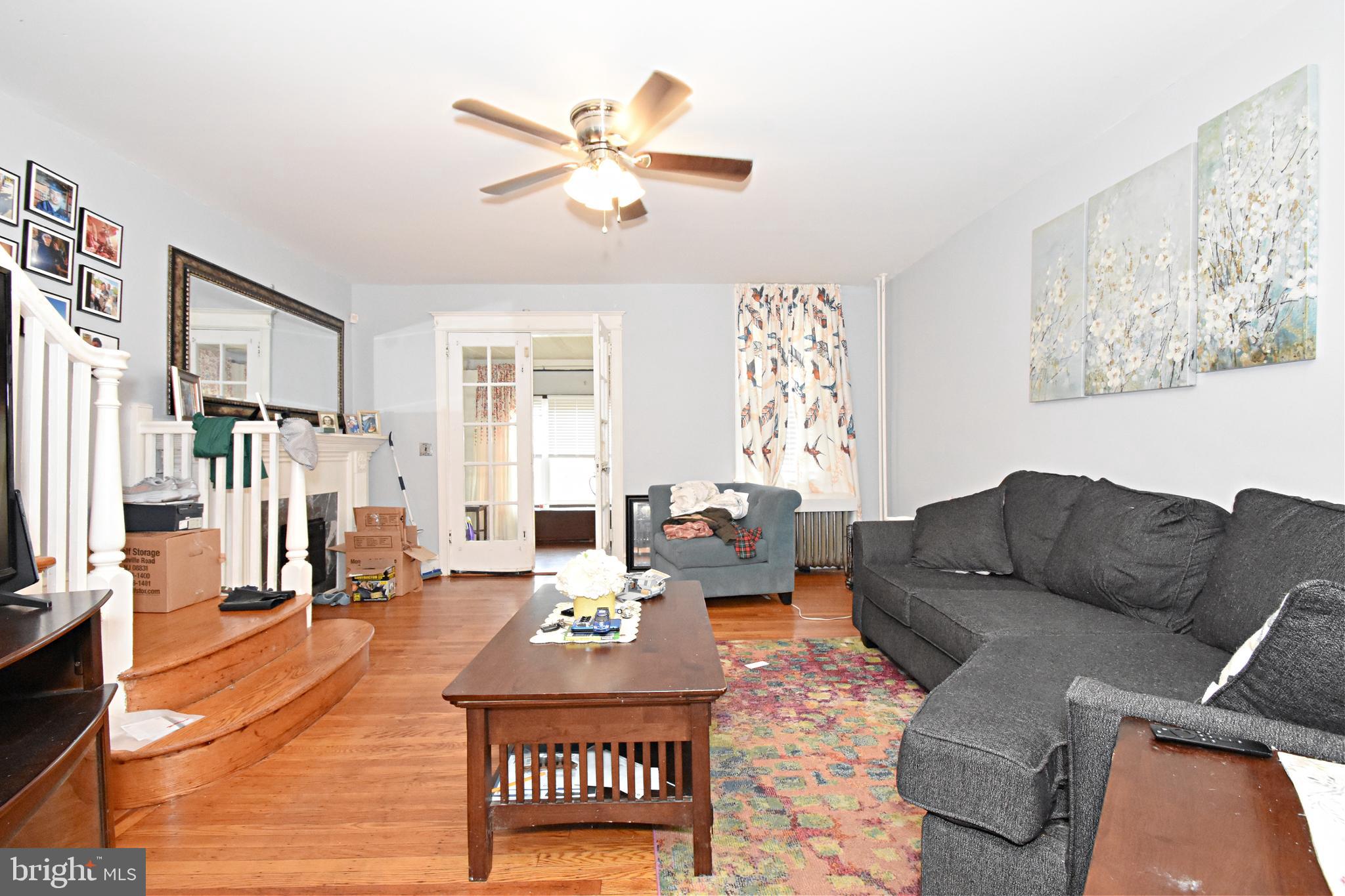 LAWNCREST - Residential