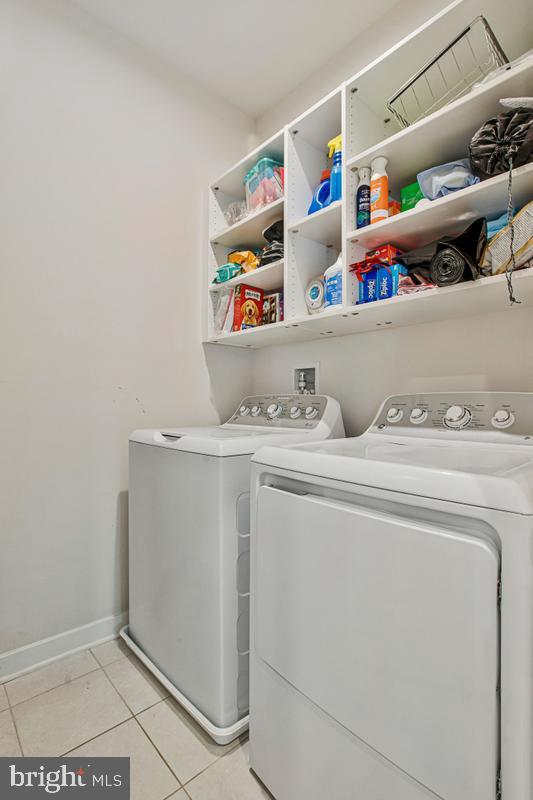 TWO RIVERS - Residential