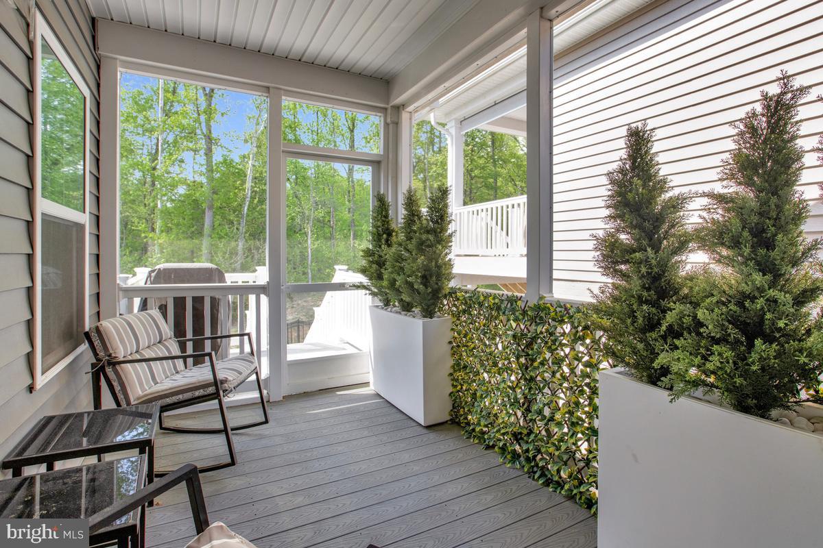 TWO RIVERS - Residential