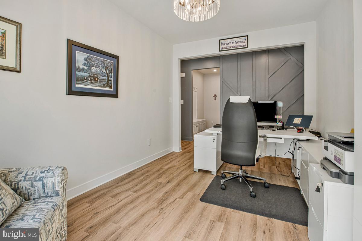 TWO RIVERS - Residential