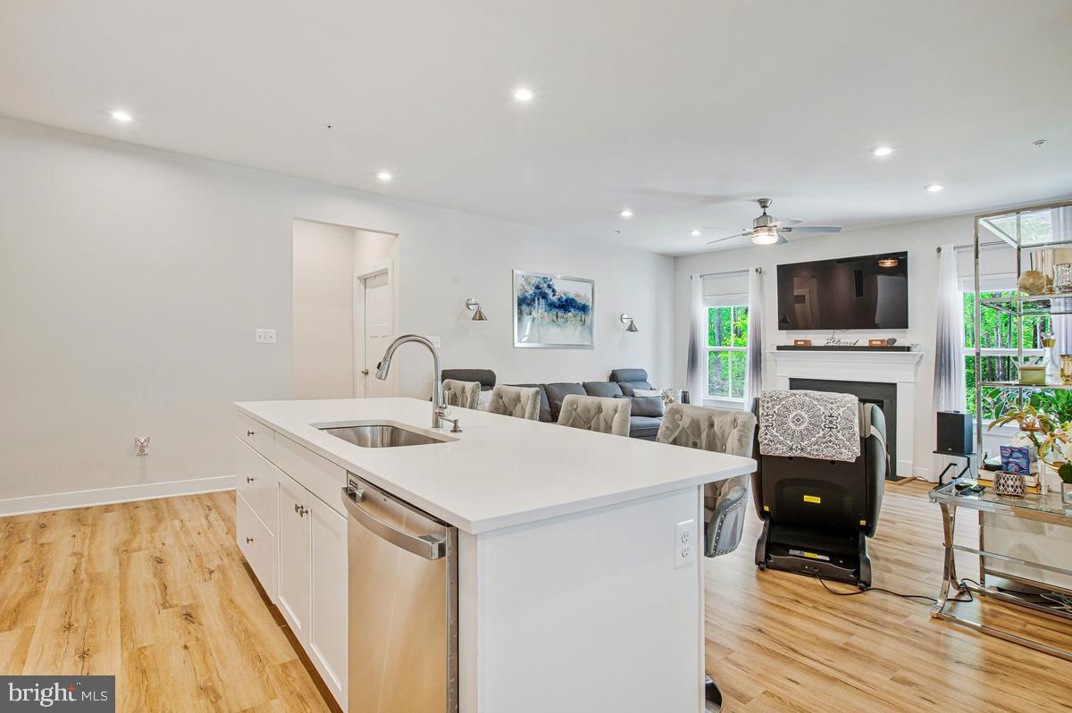 TWO RIVERS - Residential