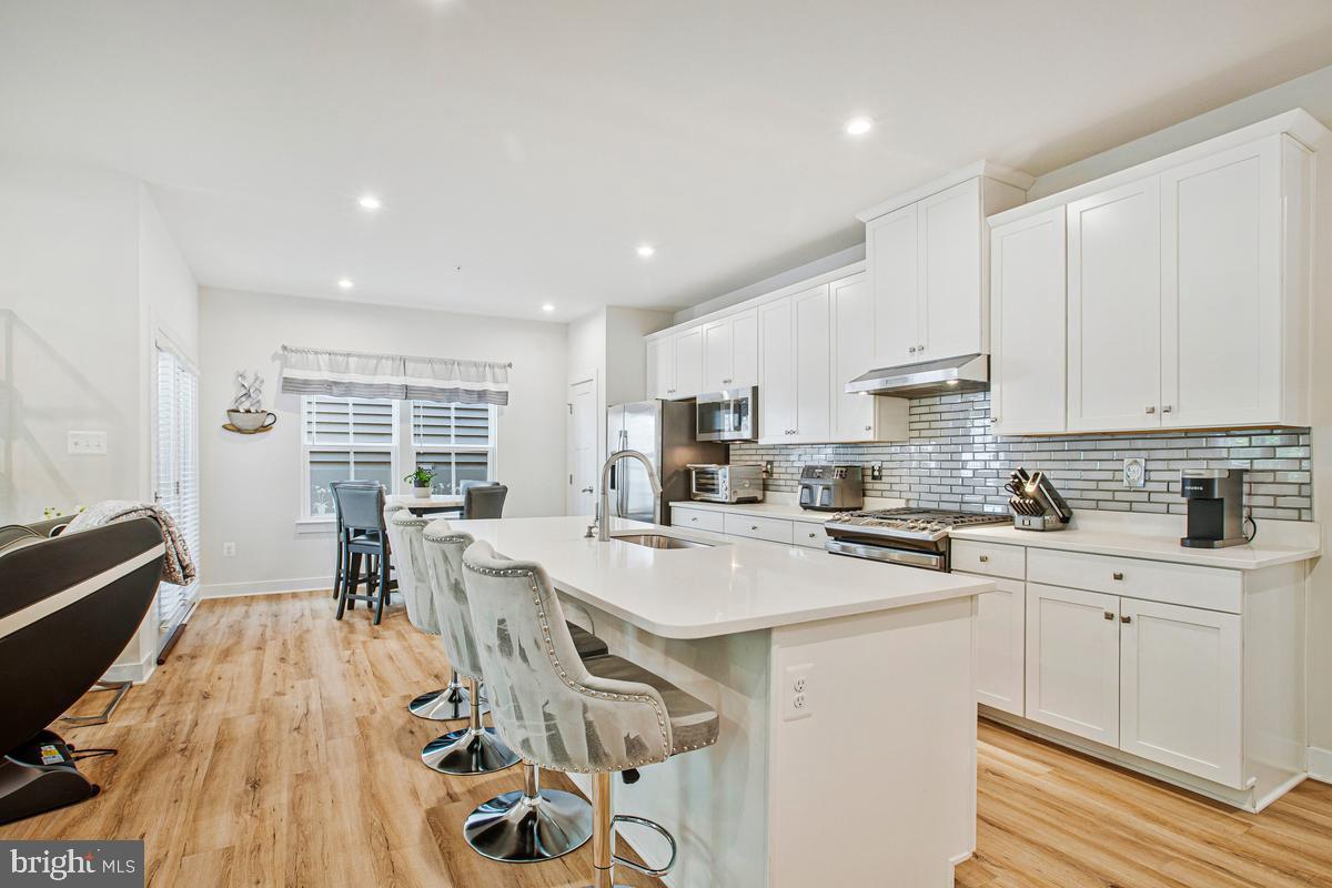 TWO RIVERS - Residential