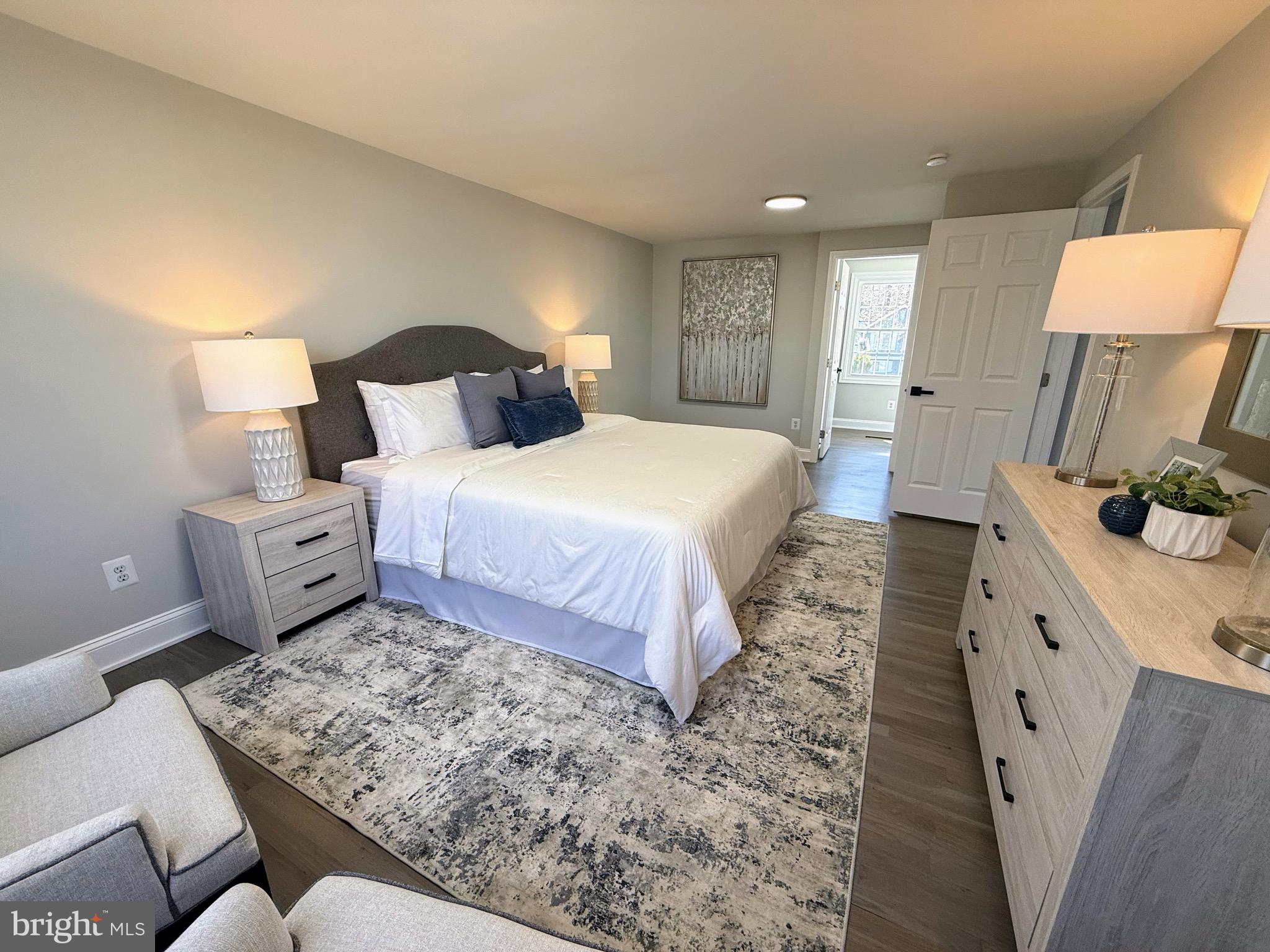 NEWPORT - Residential