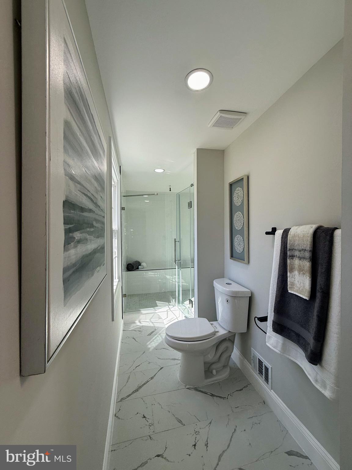 NEWPORT - Residential