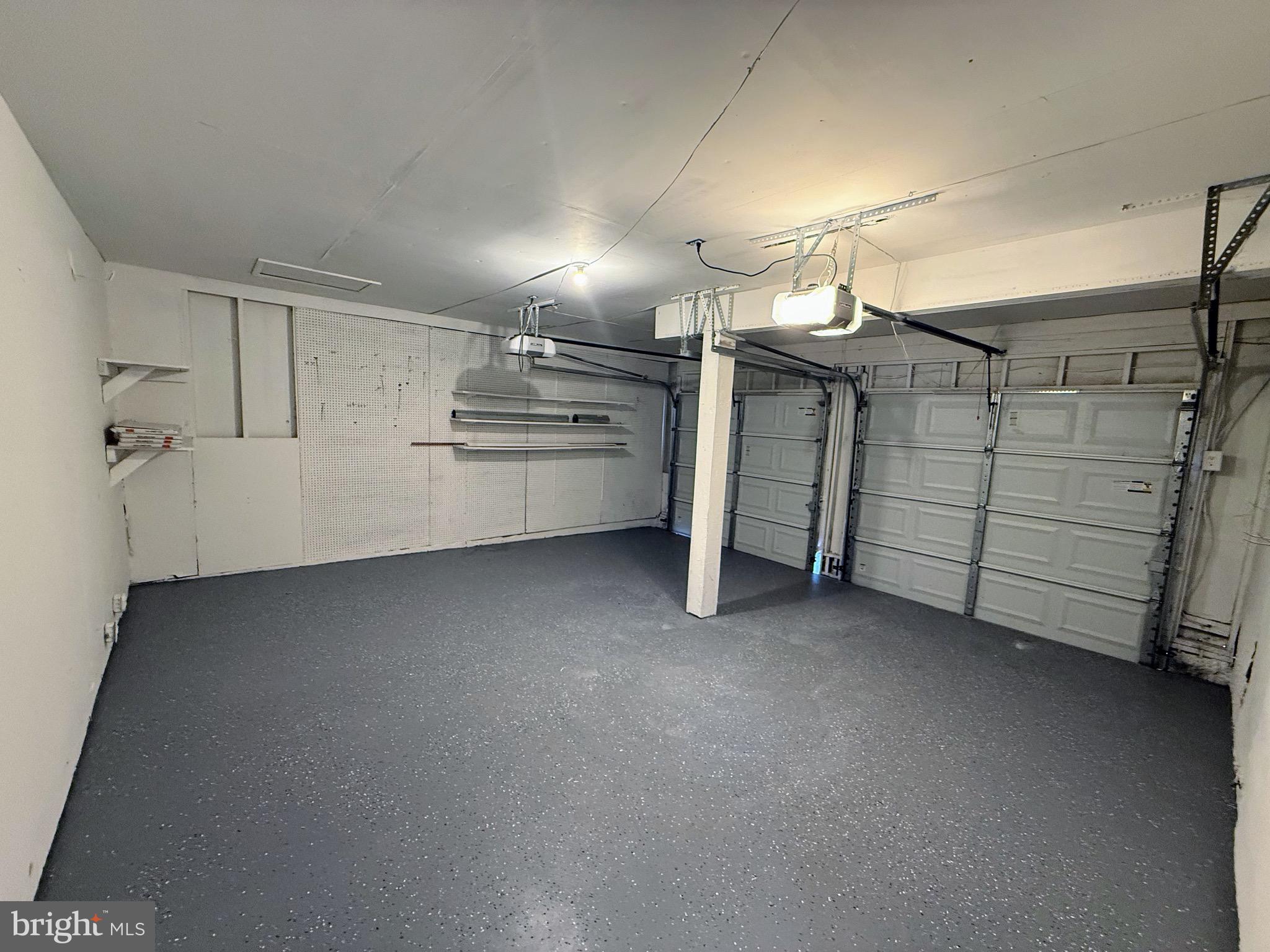 NEWPORT - Residential