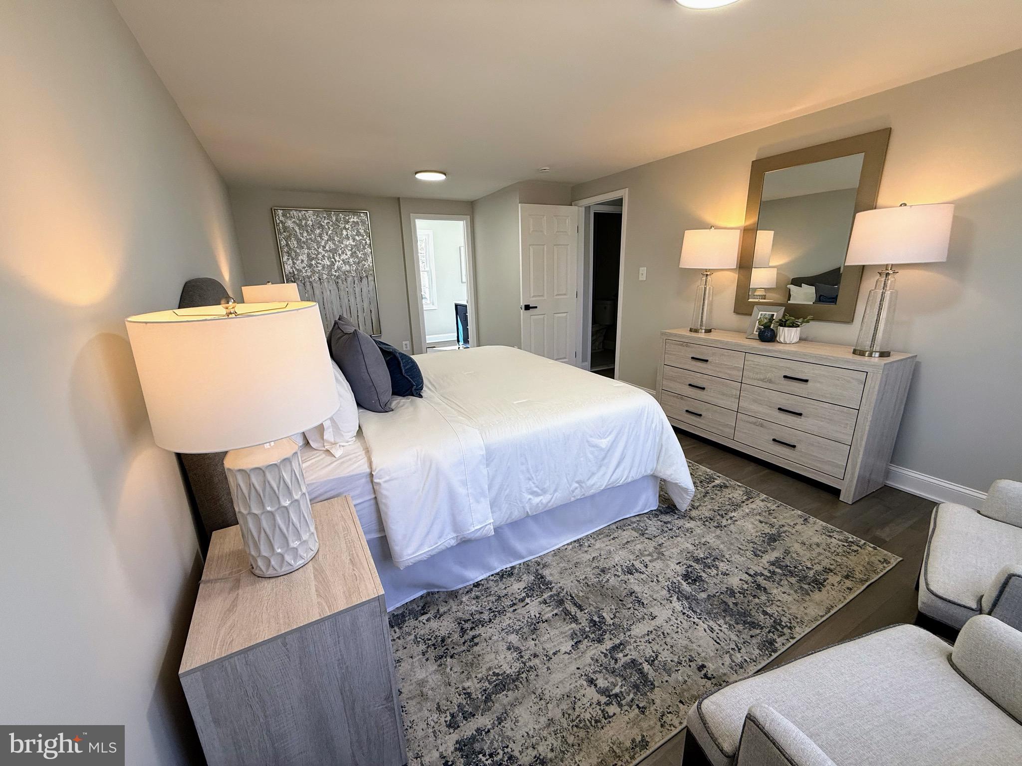 NEWPORT - Residential