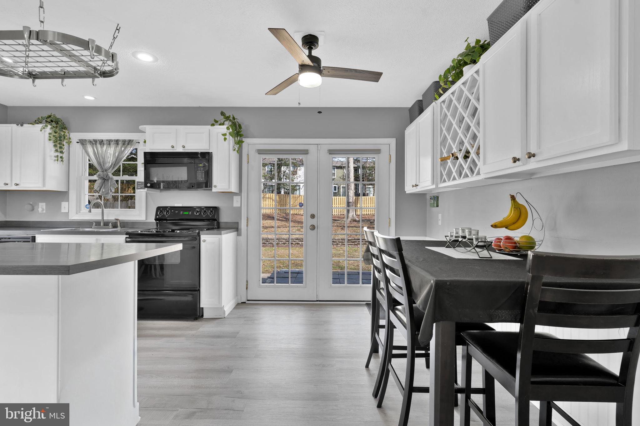 SPRING VALLEY - Residential