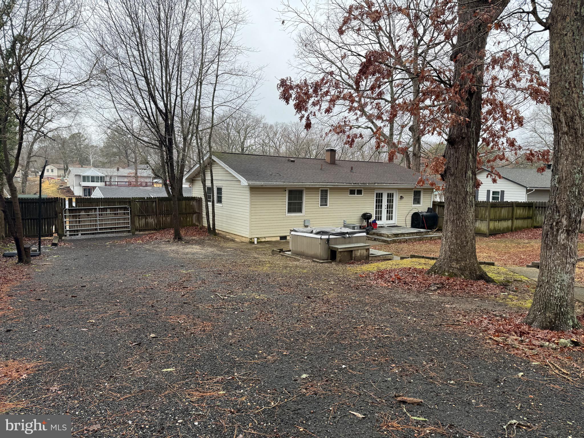 SPRING VALLEY - Residential