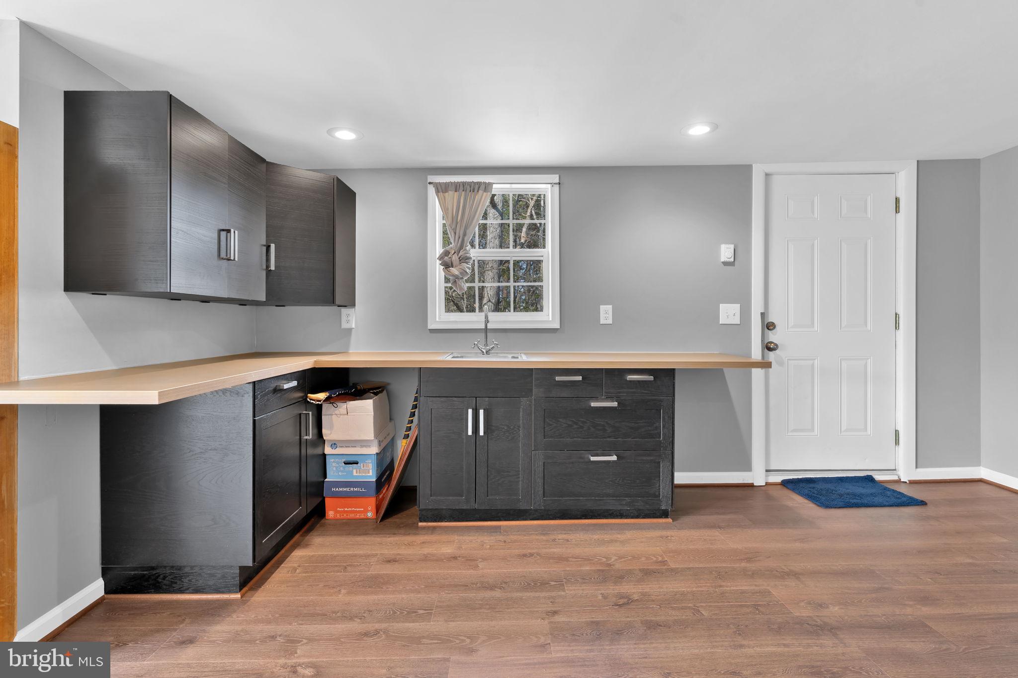 SPRING VALLEY - Residential