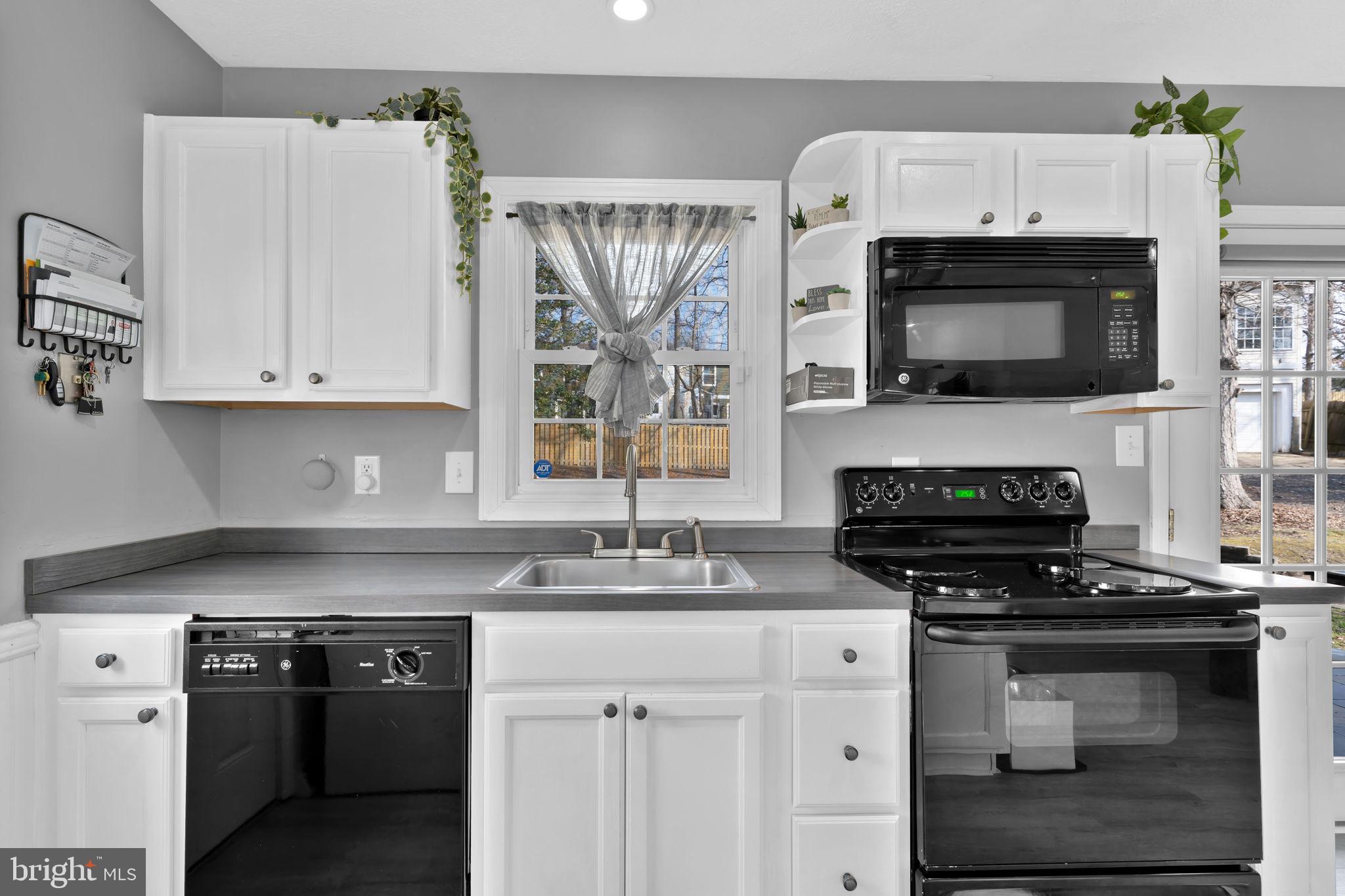 SPRING VALLEY - Residential