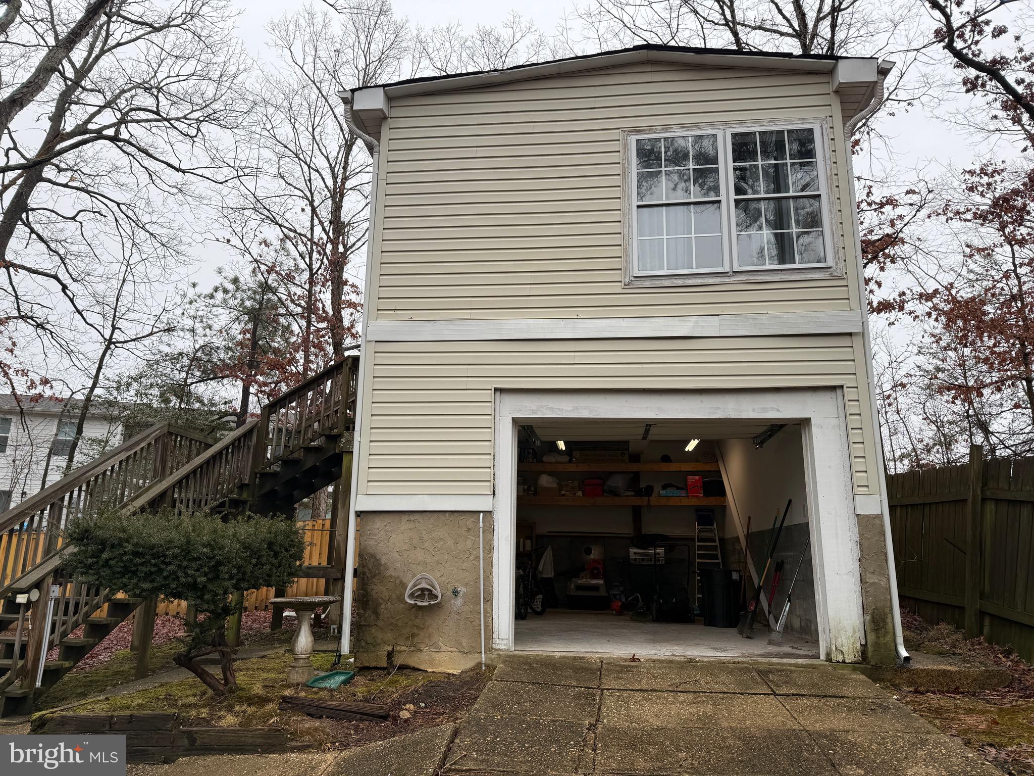 SPRING VALLEY - Residential