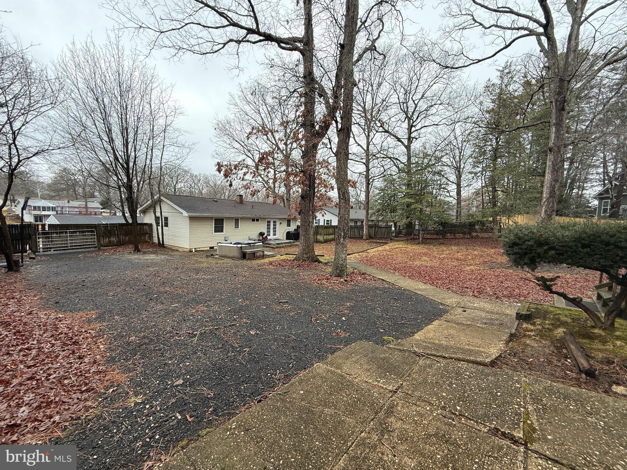 SPRING VALLEY - Residential