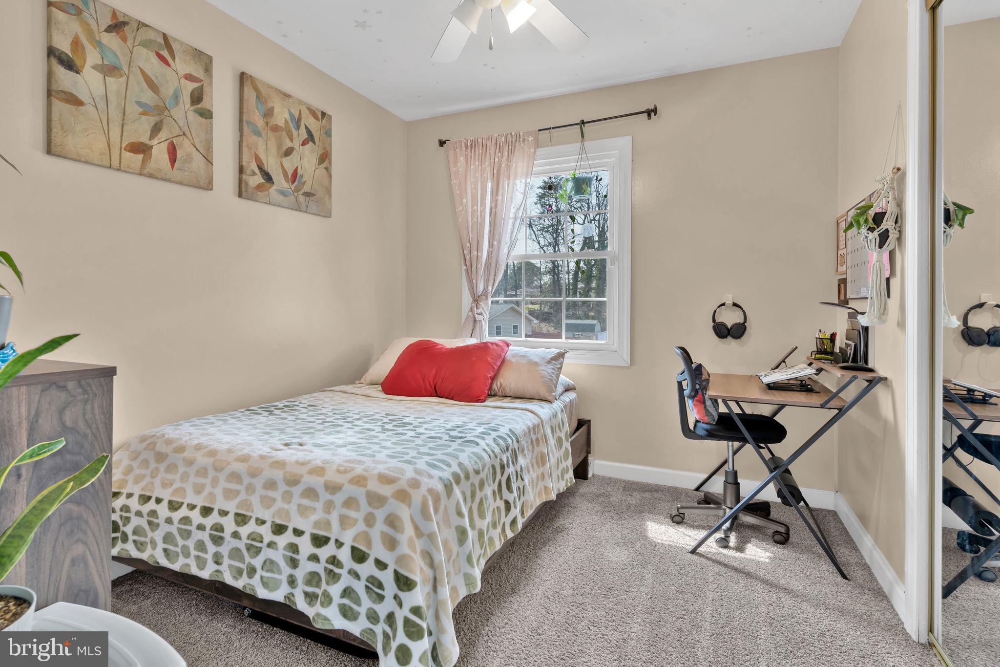 SPRING VALLEY - Residential