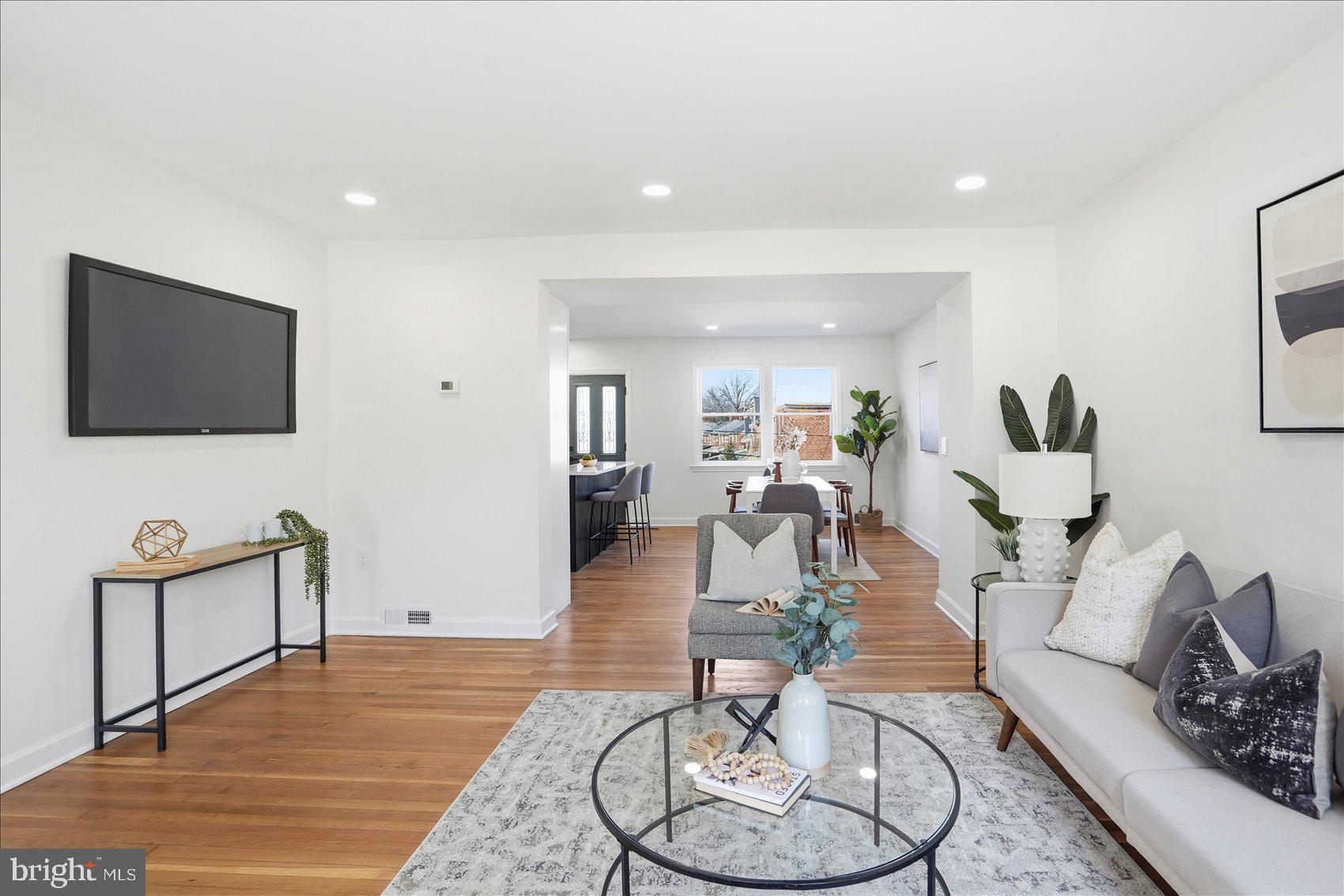 LOCH RAVEN - Residential