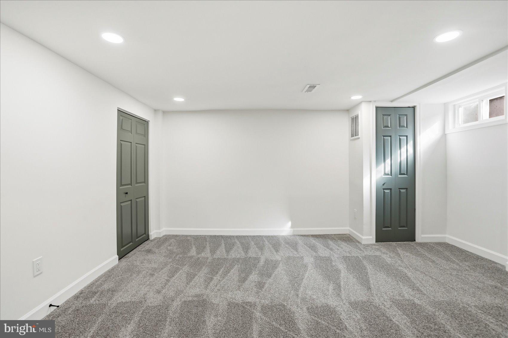 LOCH RAVEN - Residential