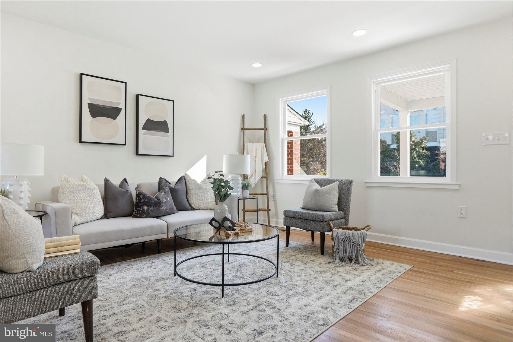 LOCH RAVEN - Residential