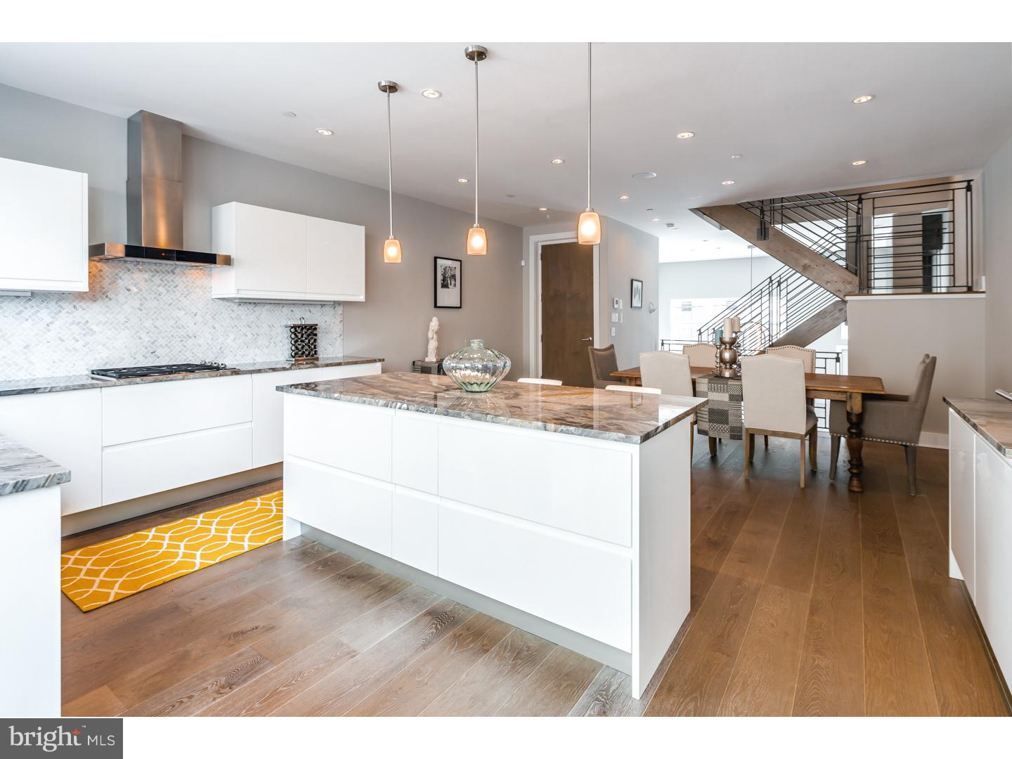 BELLA VISTA - Residential