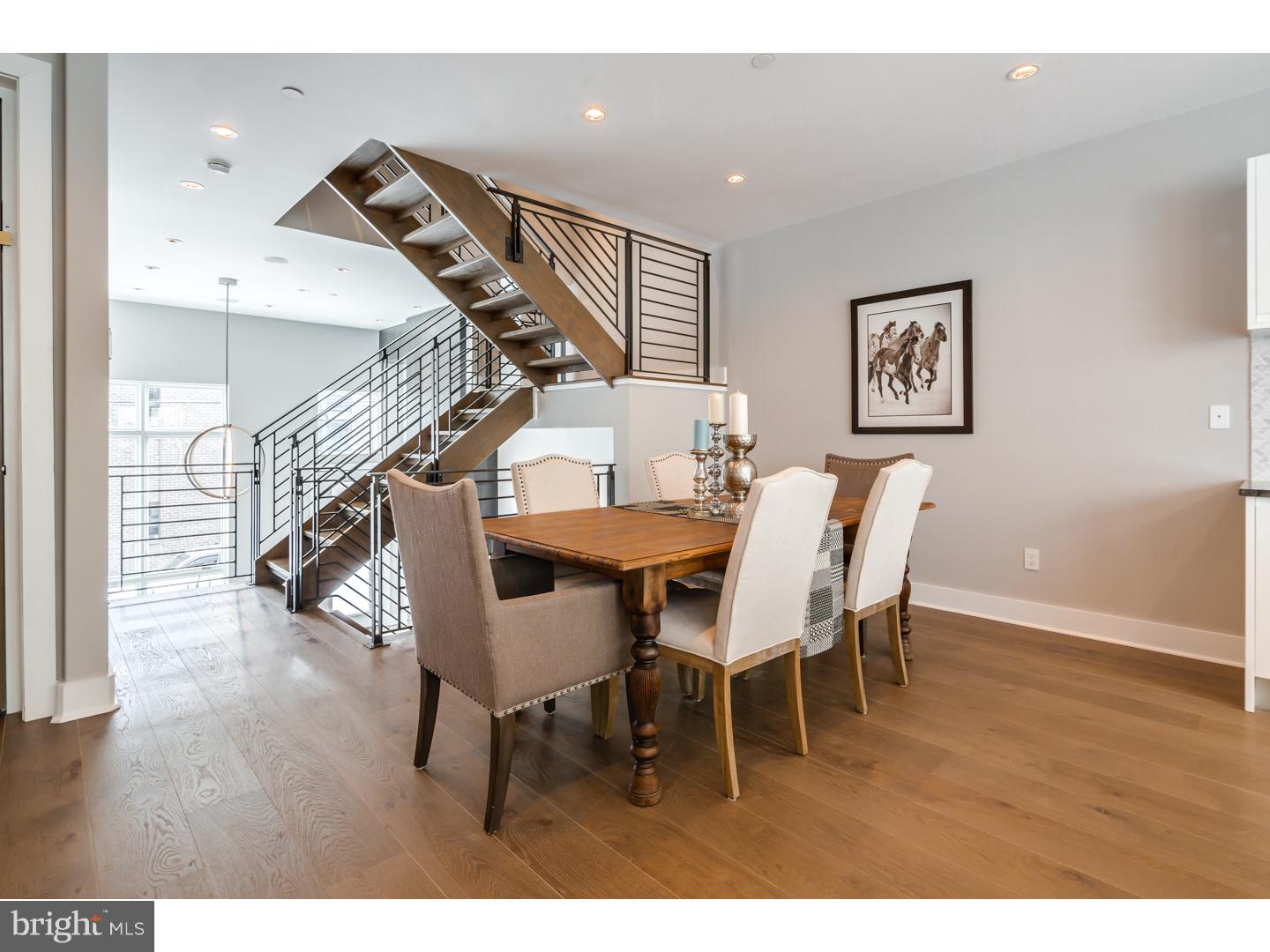 BELLA VISTA - Residential