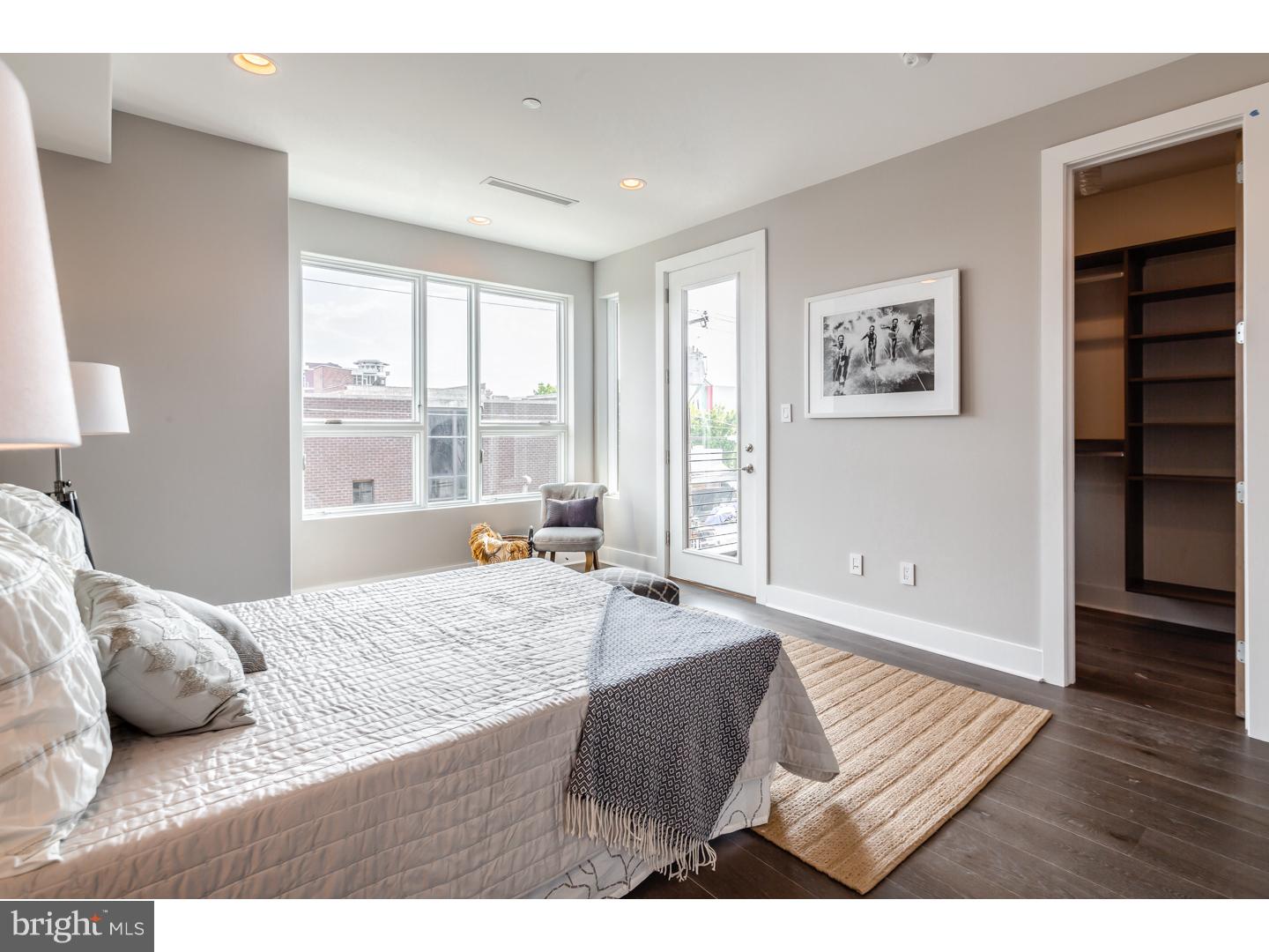 BELLA VISTA - Residential