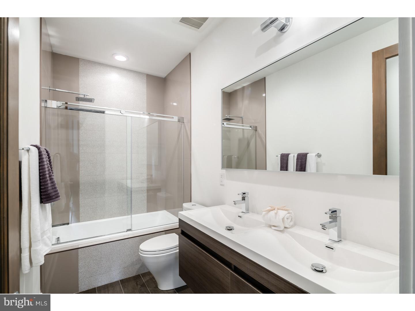 BELLA VISTA - Residential