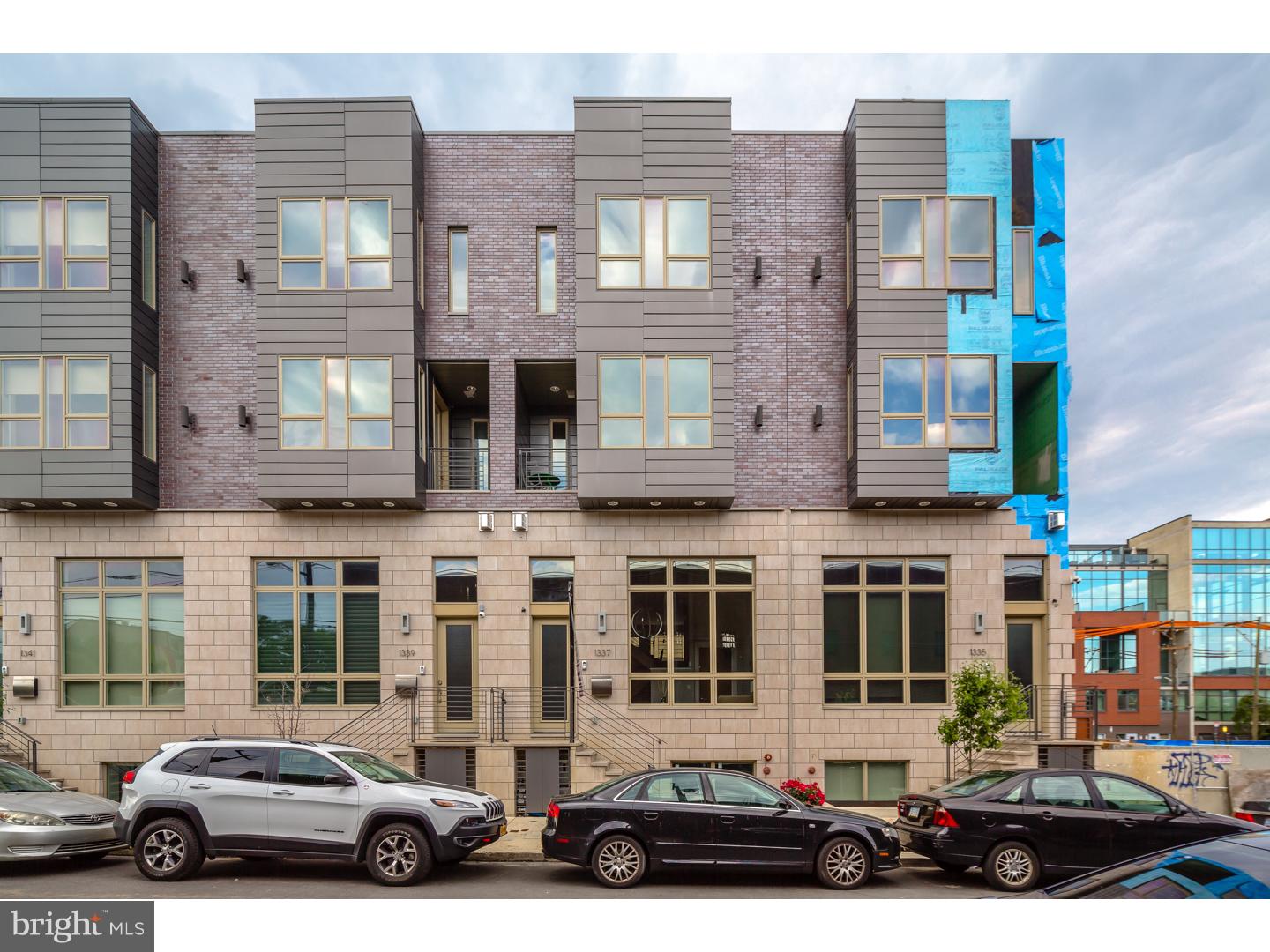 BELLA VISTA - Residential