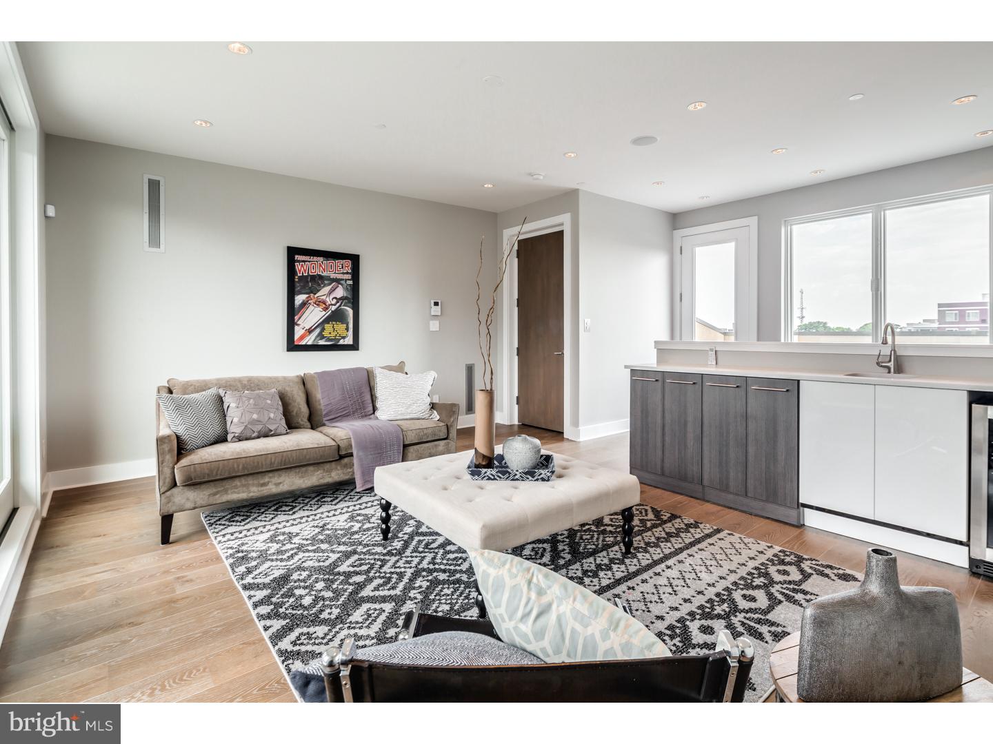 BELLA VISTA - Residential