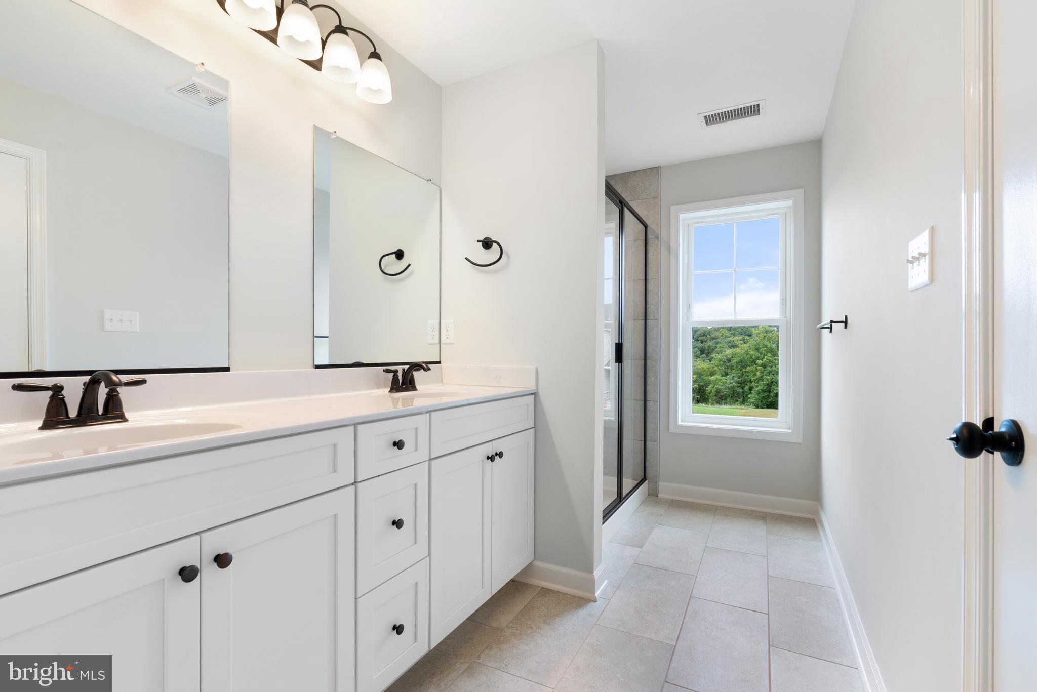 CAREFREE ACRES - Residential