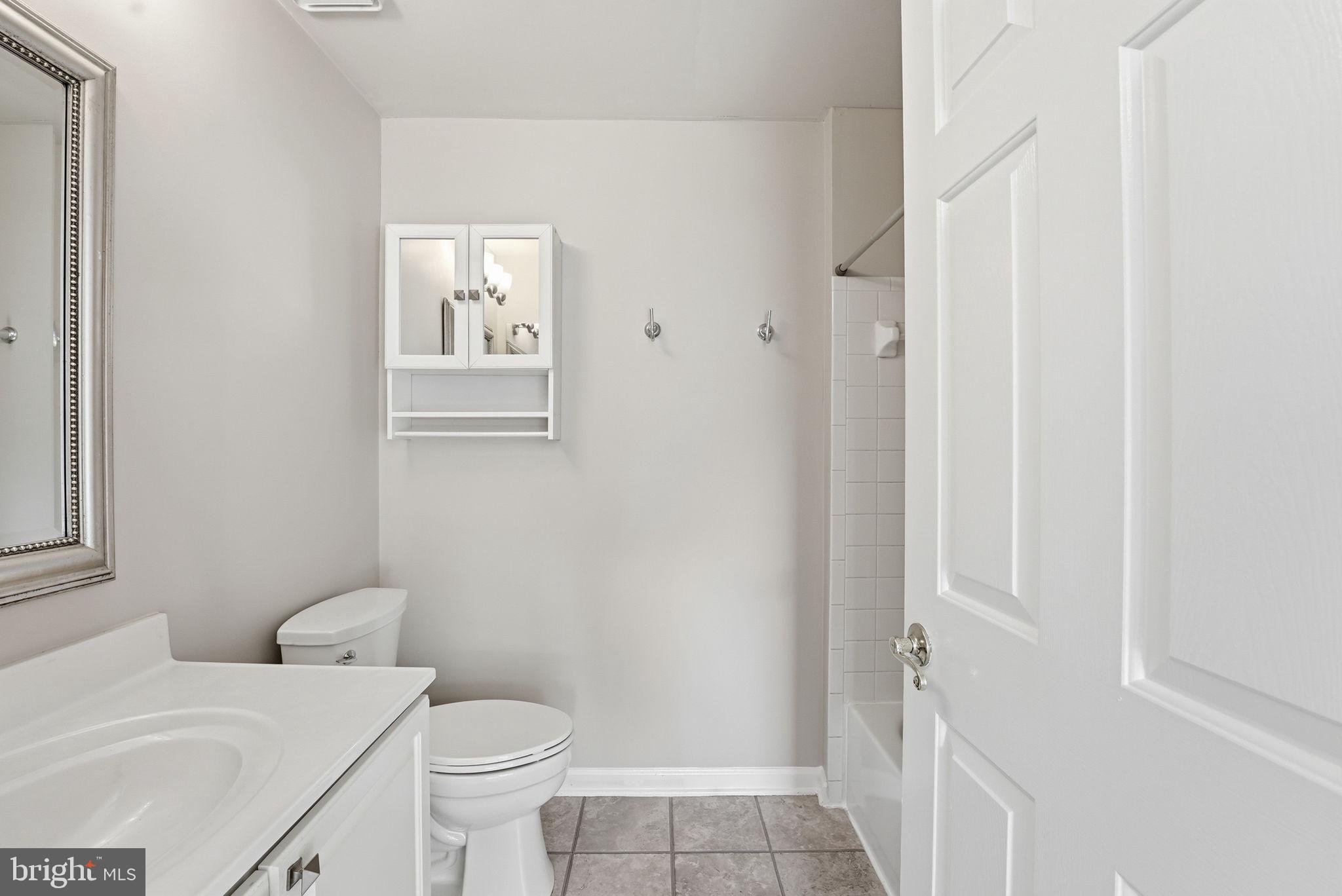 STRATFORD CONDOS - Residential