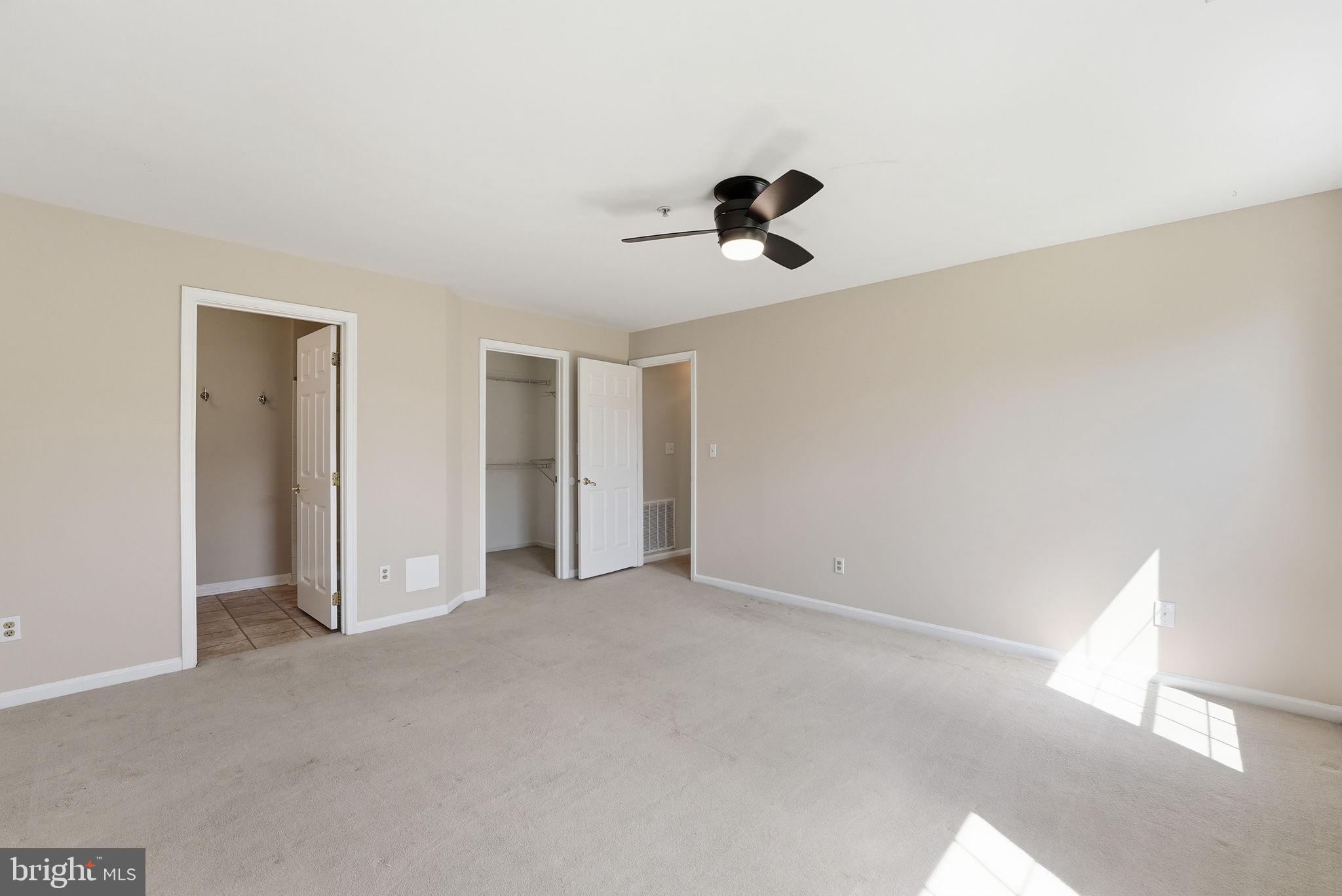 STRATFORD CONDOS - Residential