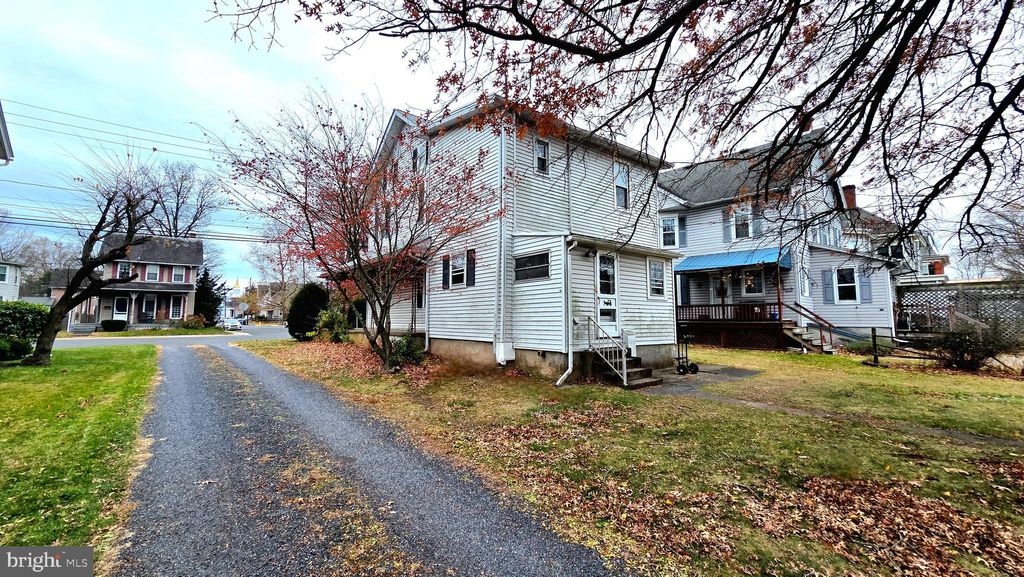 Photo of 735 W Broad Street #UNIT A, QUAKERTOWN, PA 18951 (MLS # PABU2109894)