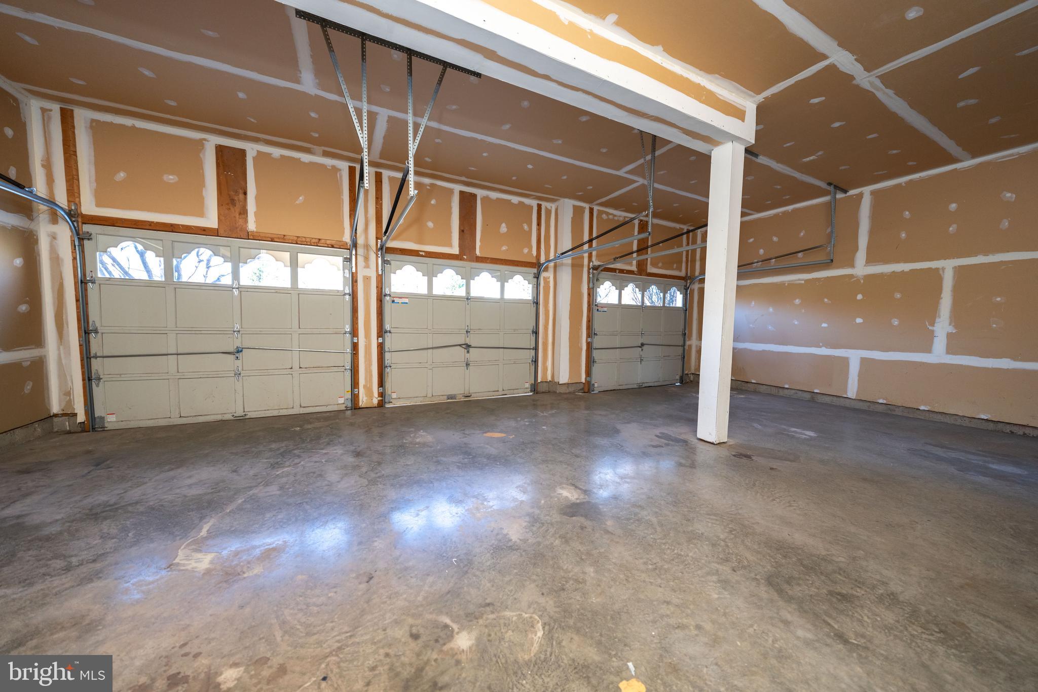 OAK VALLEY - Residential