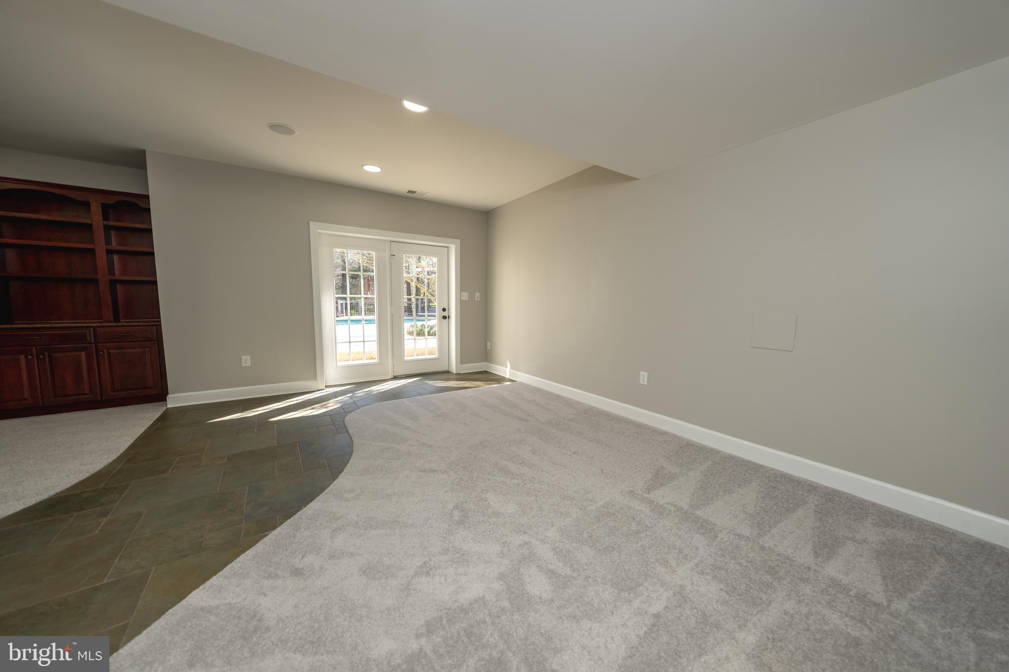 OAK VALLEY - Residential