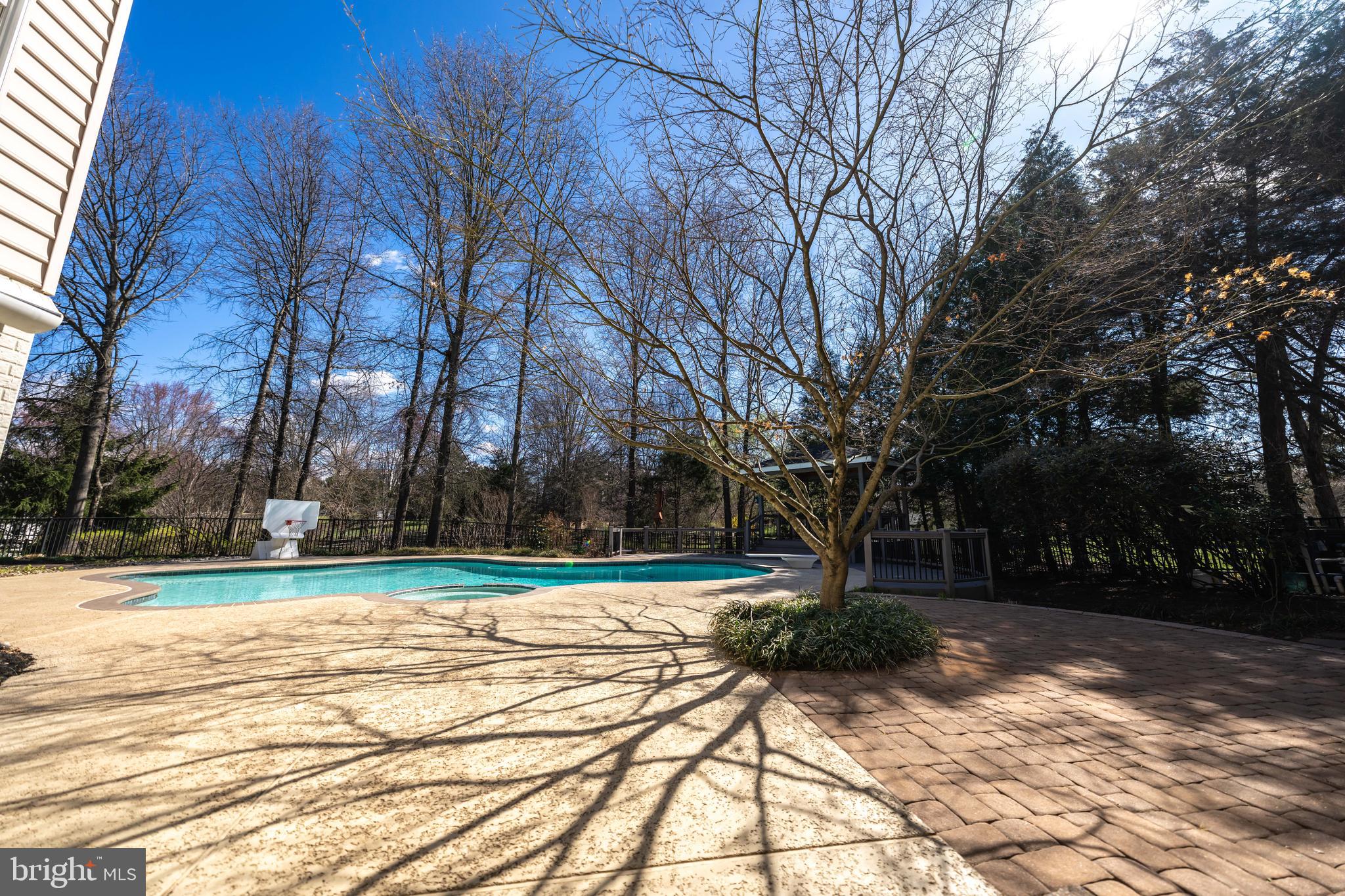 OAK VALLEY - Residential