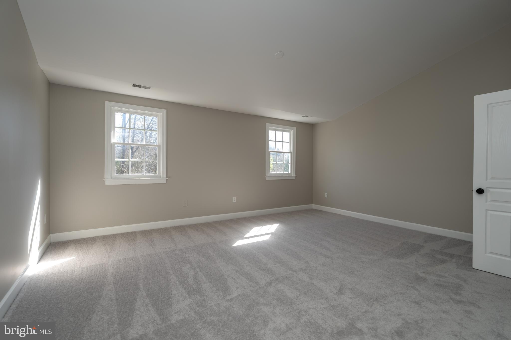 OAK VALLEY - Residential