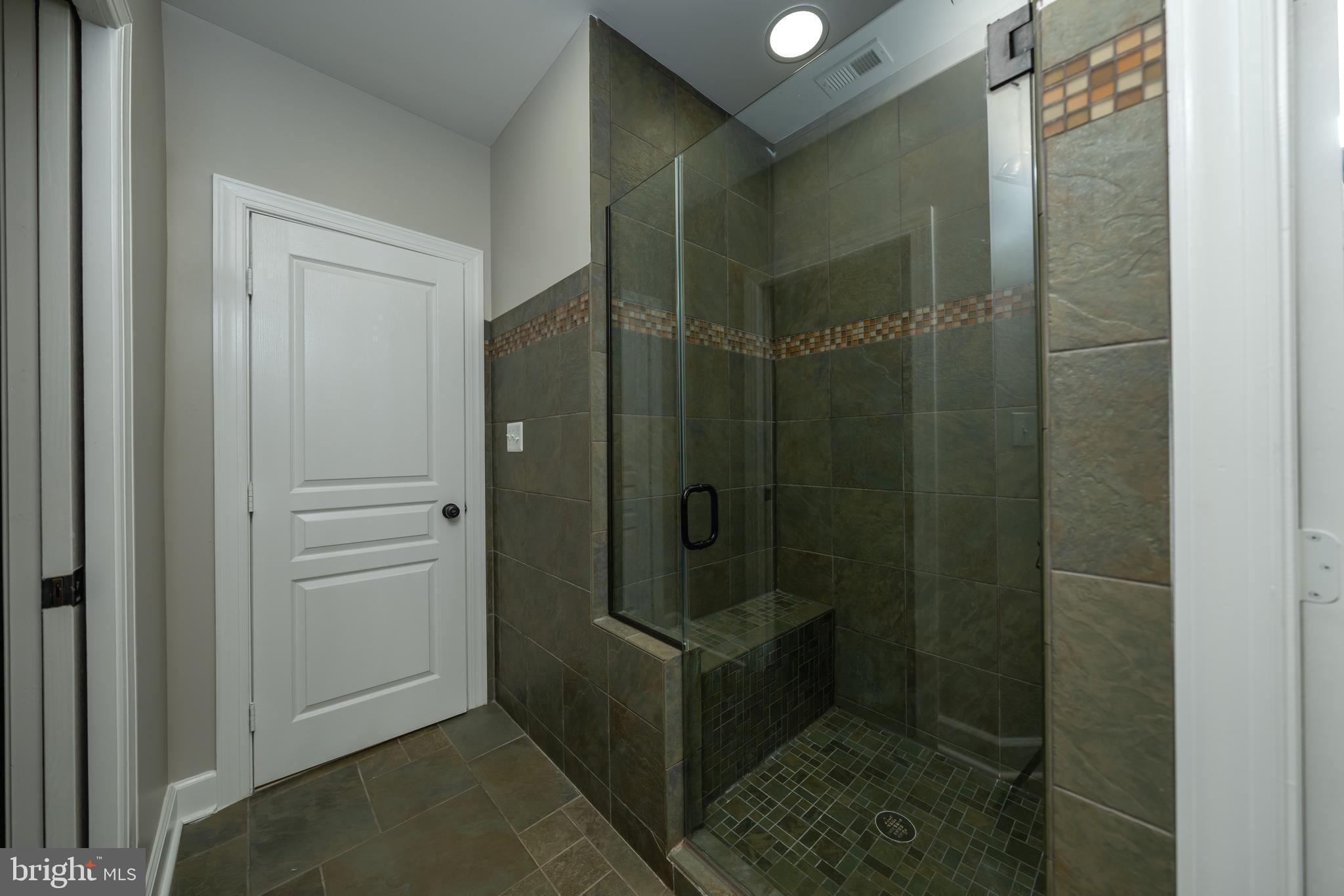 OAK VALLEY - Residential