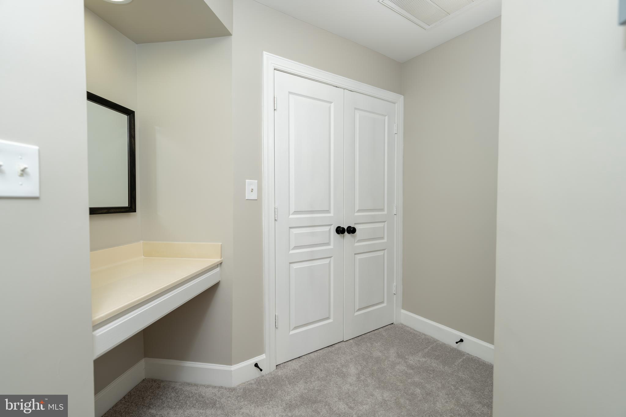 OAK VALLEY - Residential