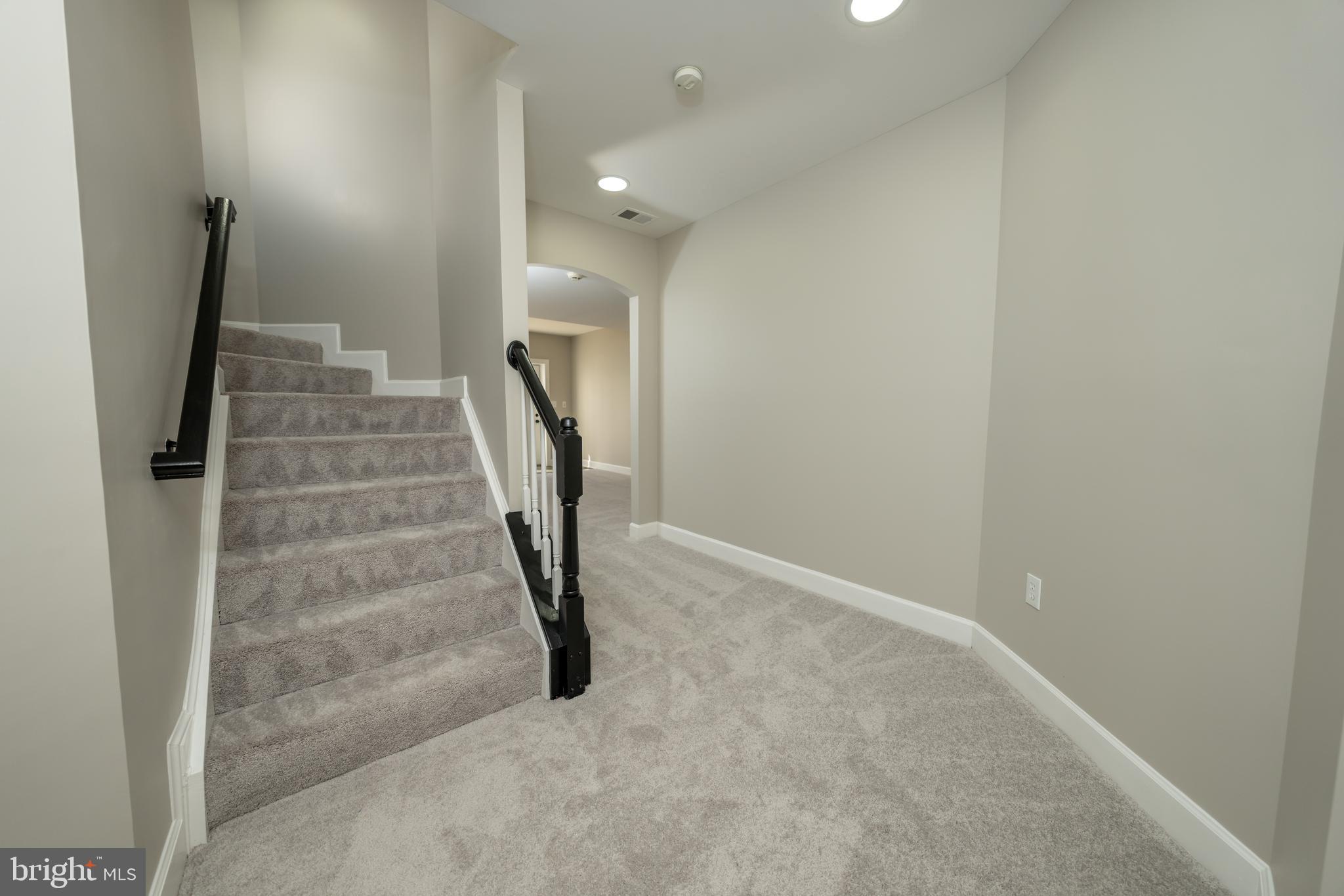 OAK VALLEY - Residential