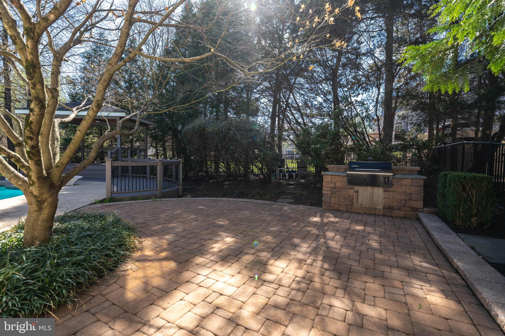 OAK VALLEY - Residential