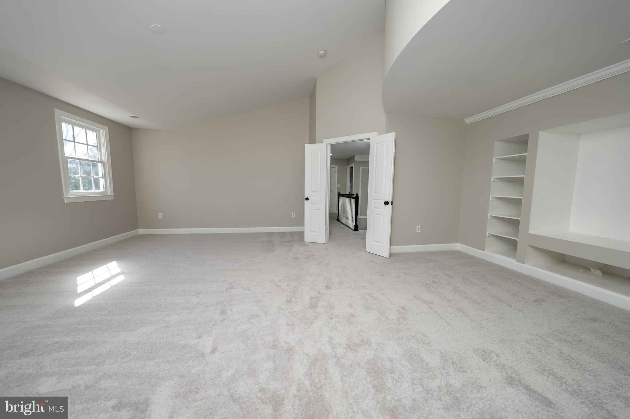 OAK VALLEY - Residential