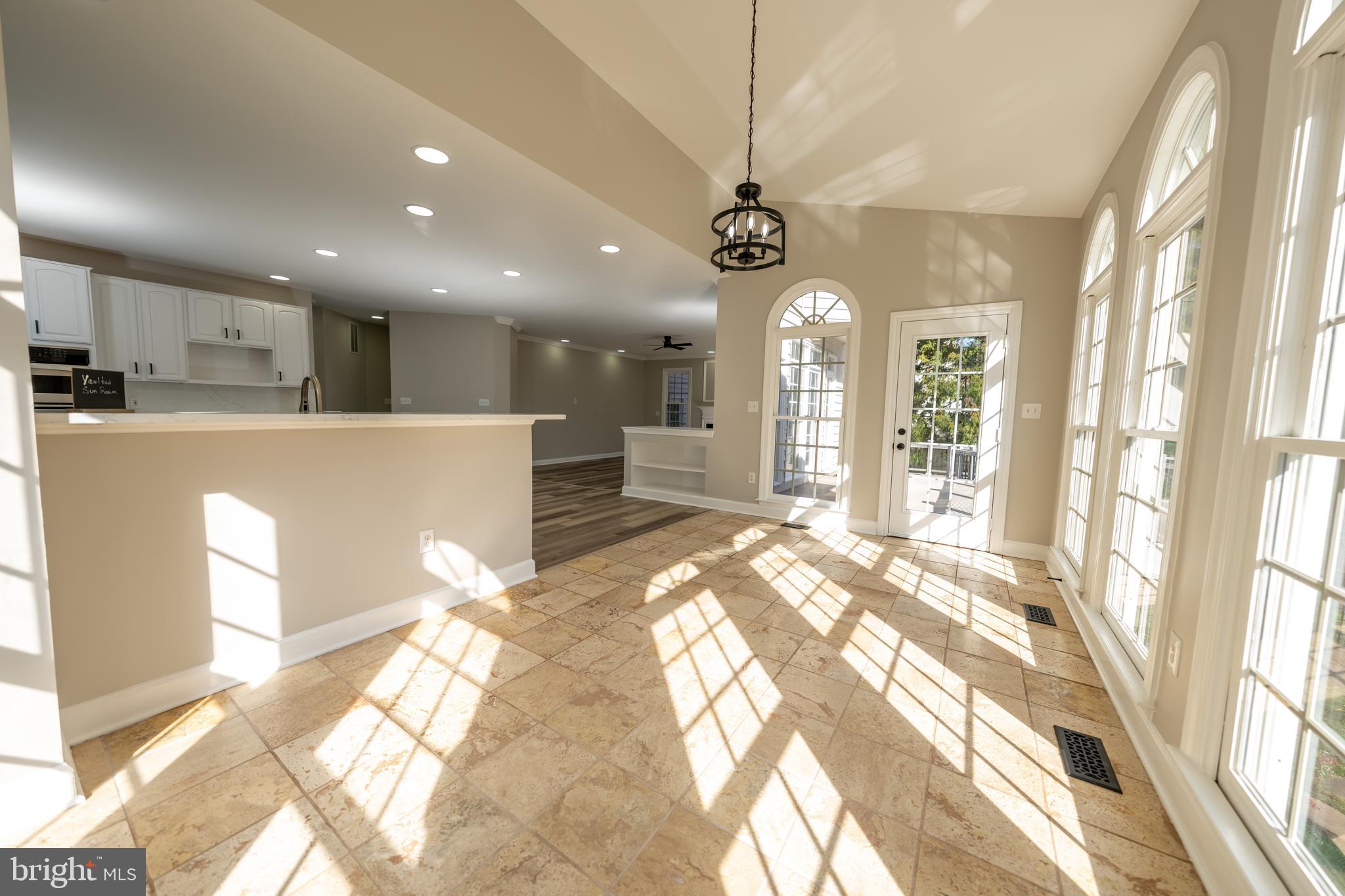 OAK VALLEY - Residential