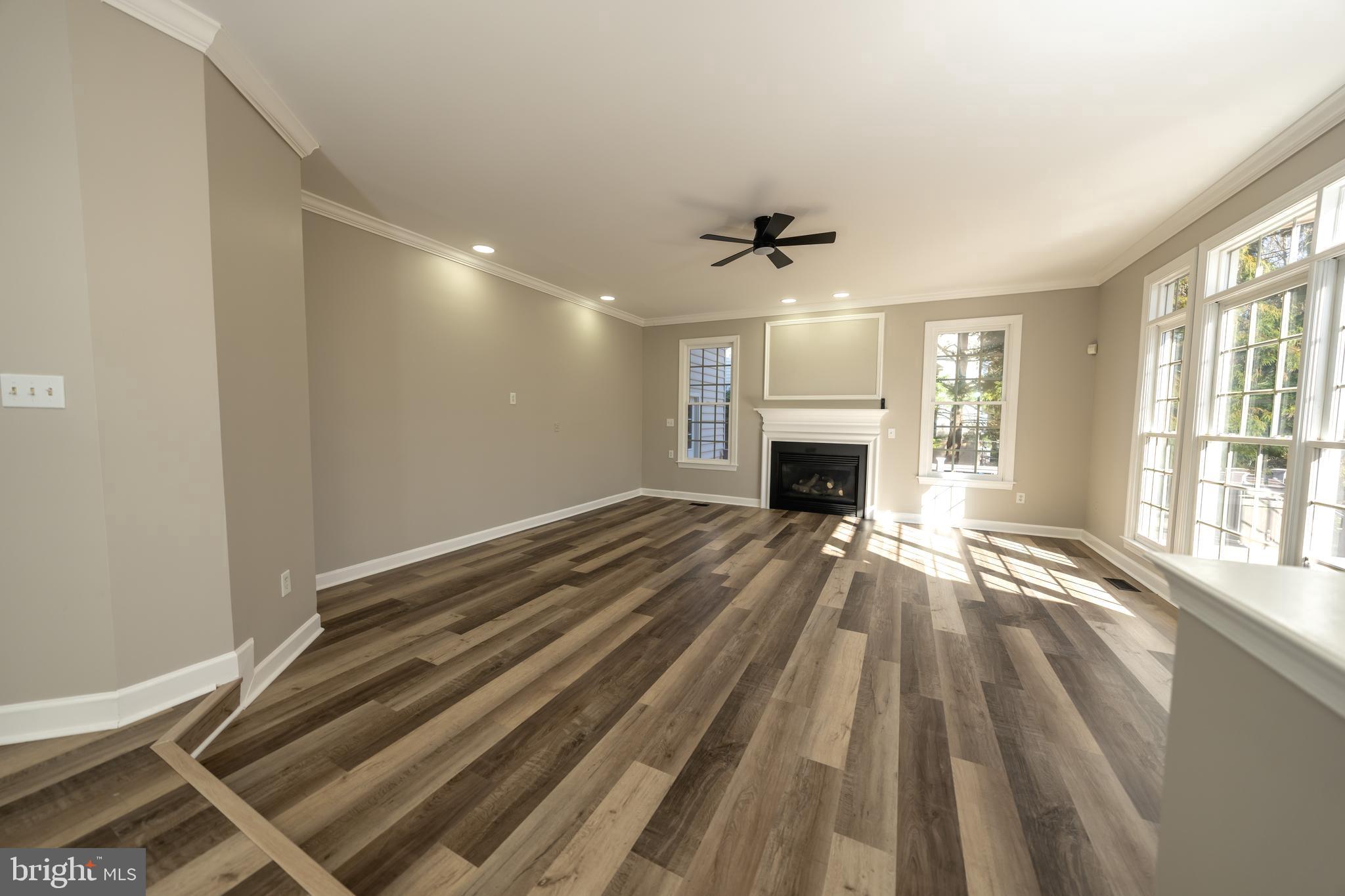 OAK VALLEY - Residential