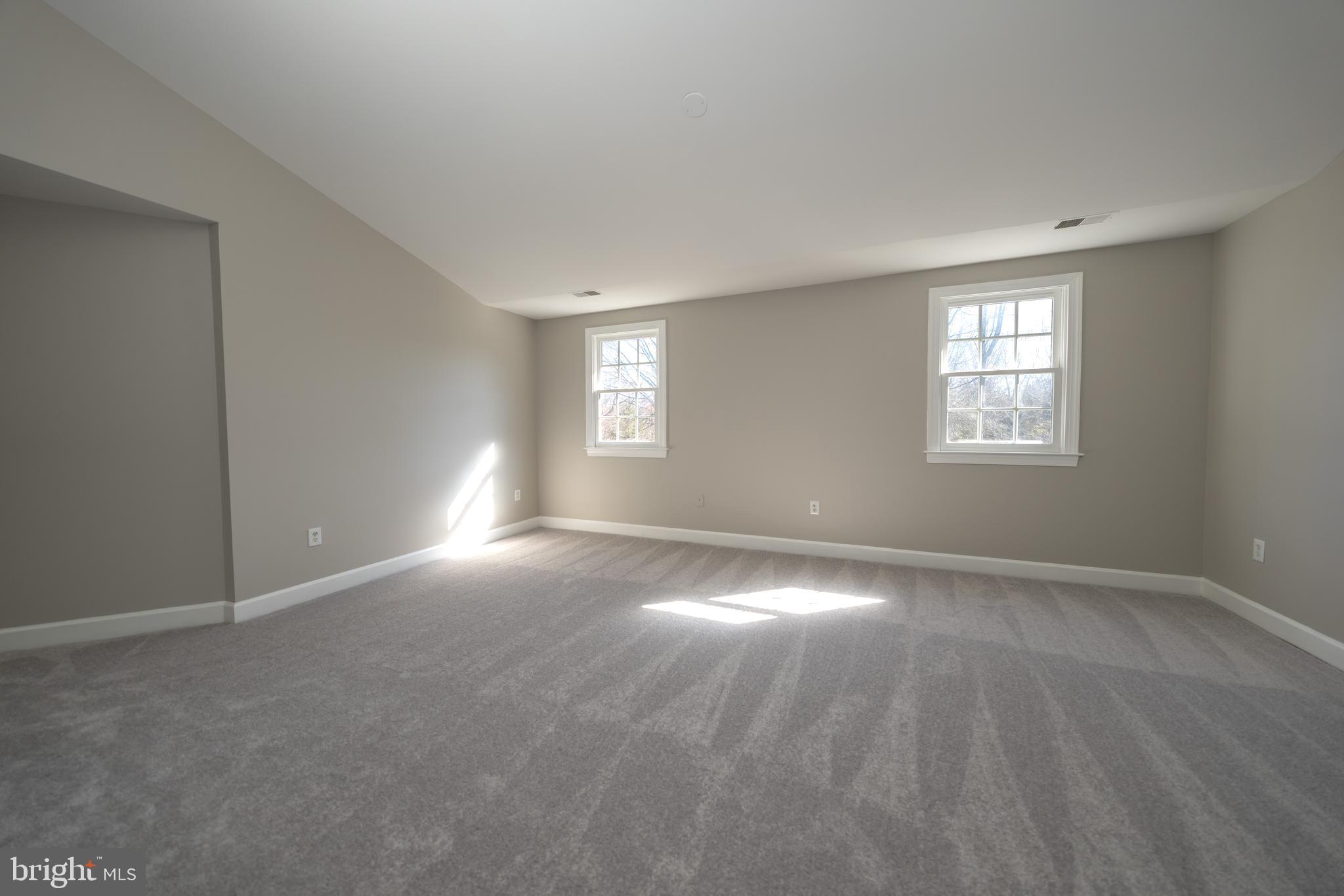 OAK VALLEY - Residential