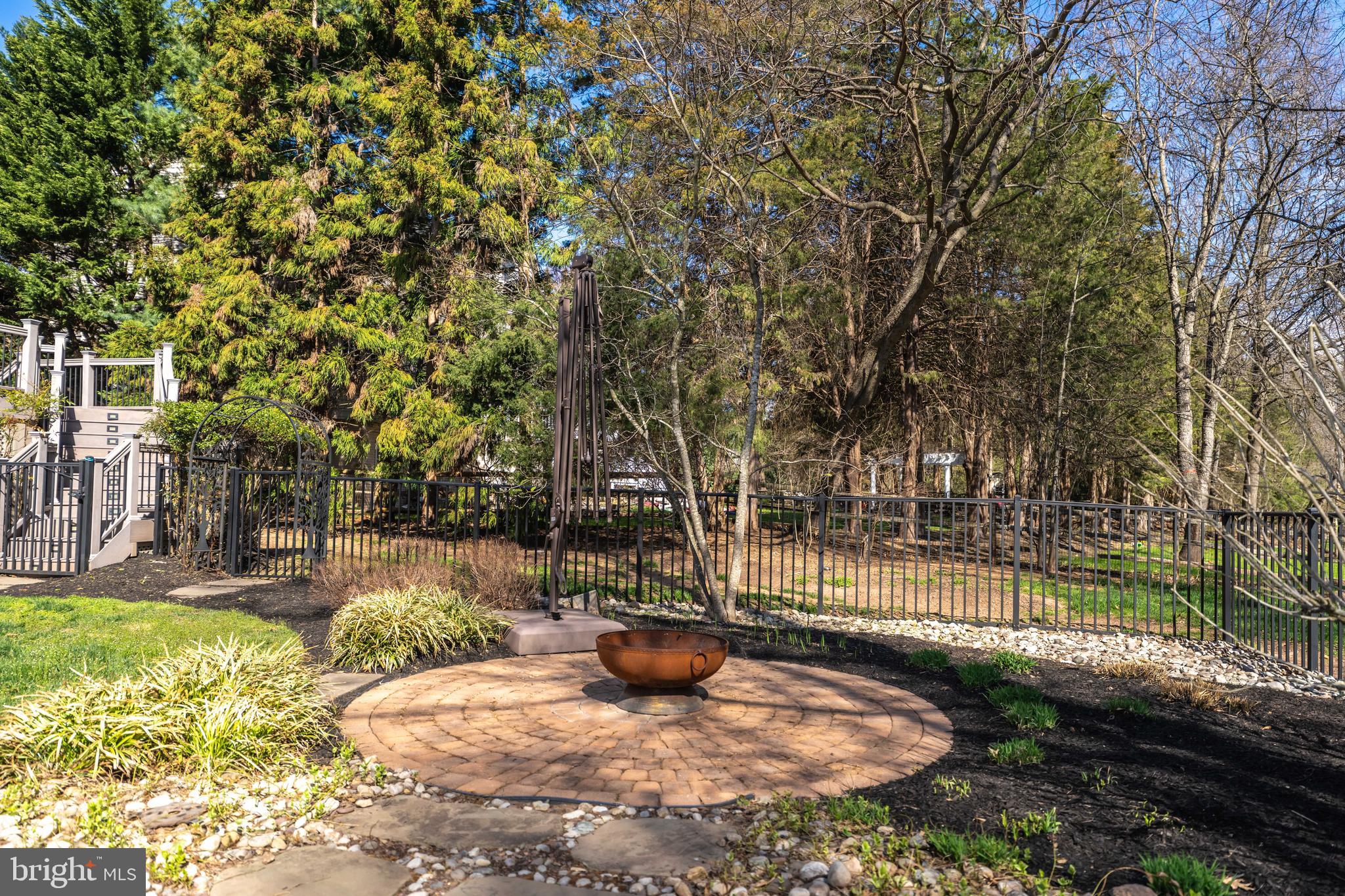 OAK VALLEY - Residential