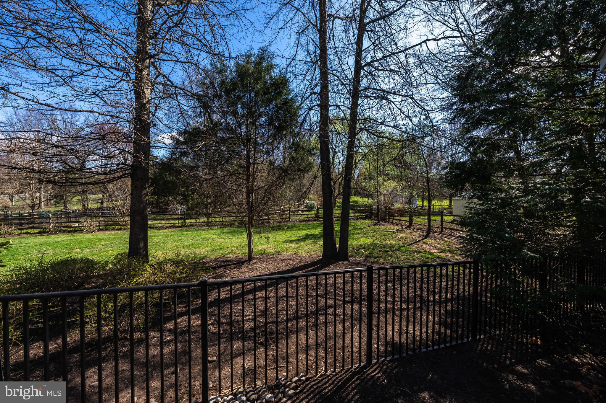 OAK VALLEY - Residential