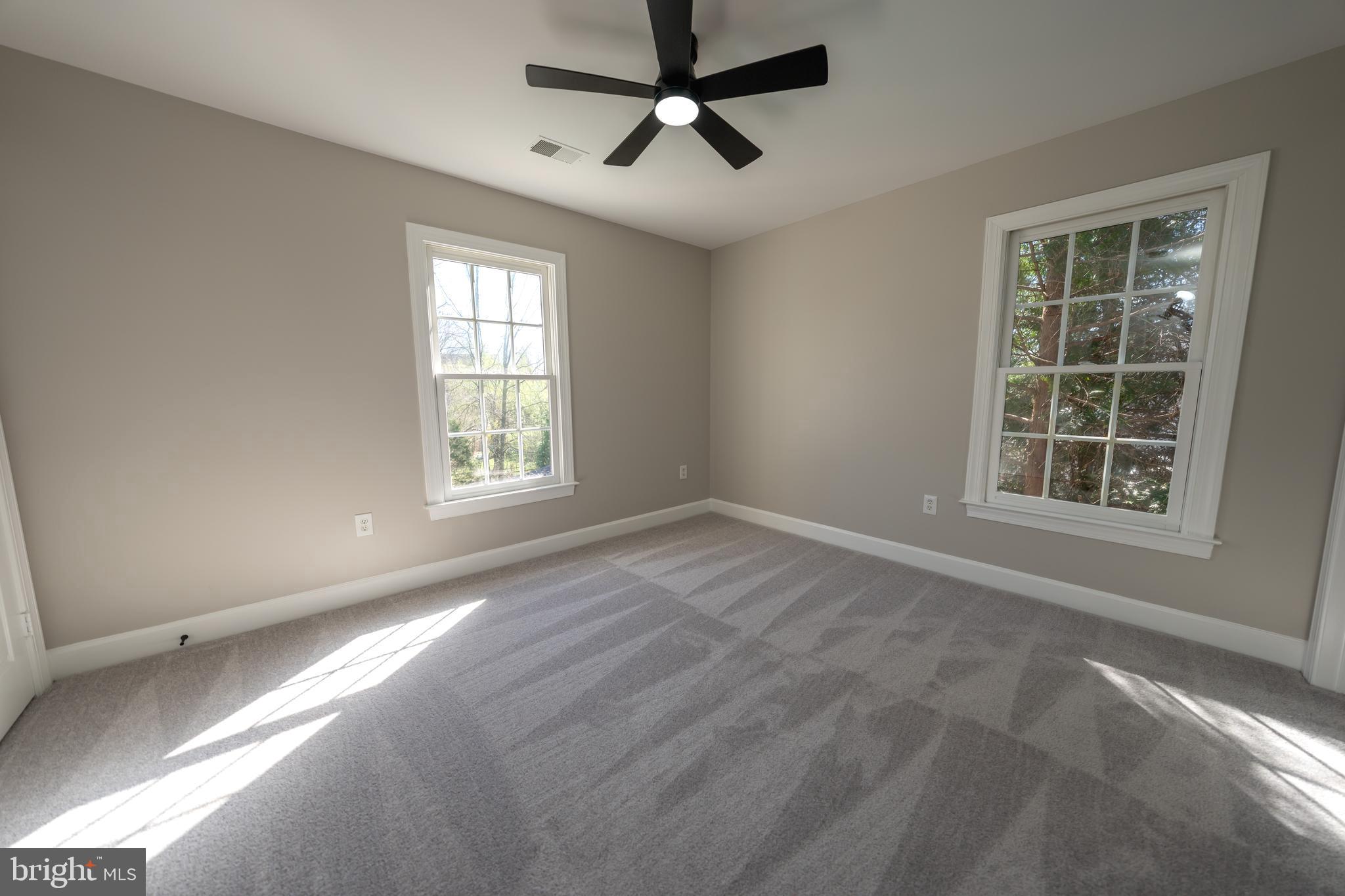 OAK VALLEY - Residential