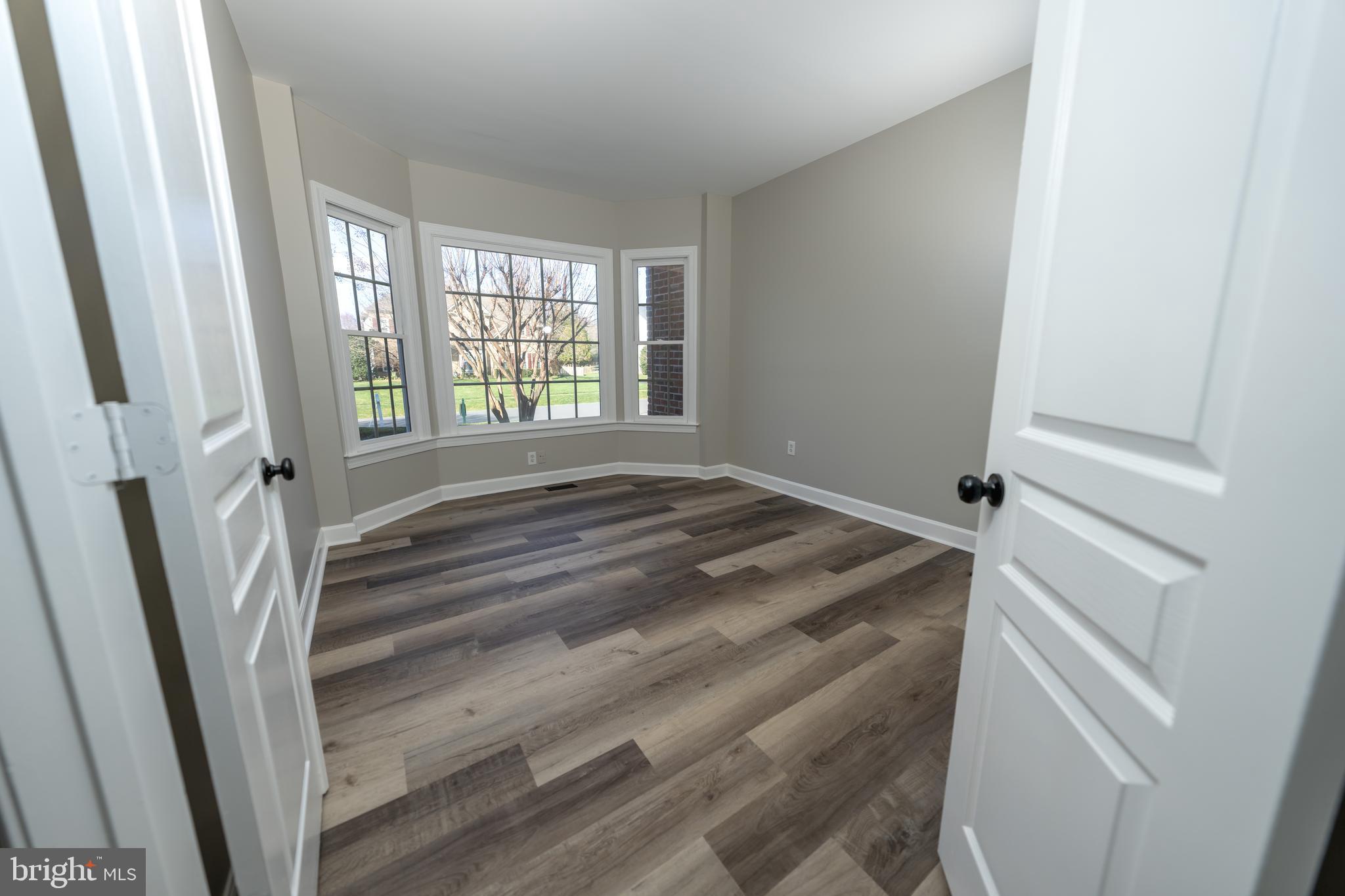 OAK VALLEY - Residential