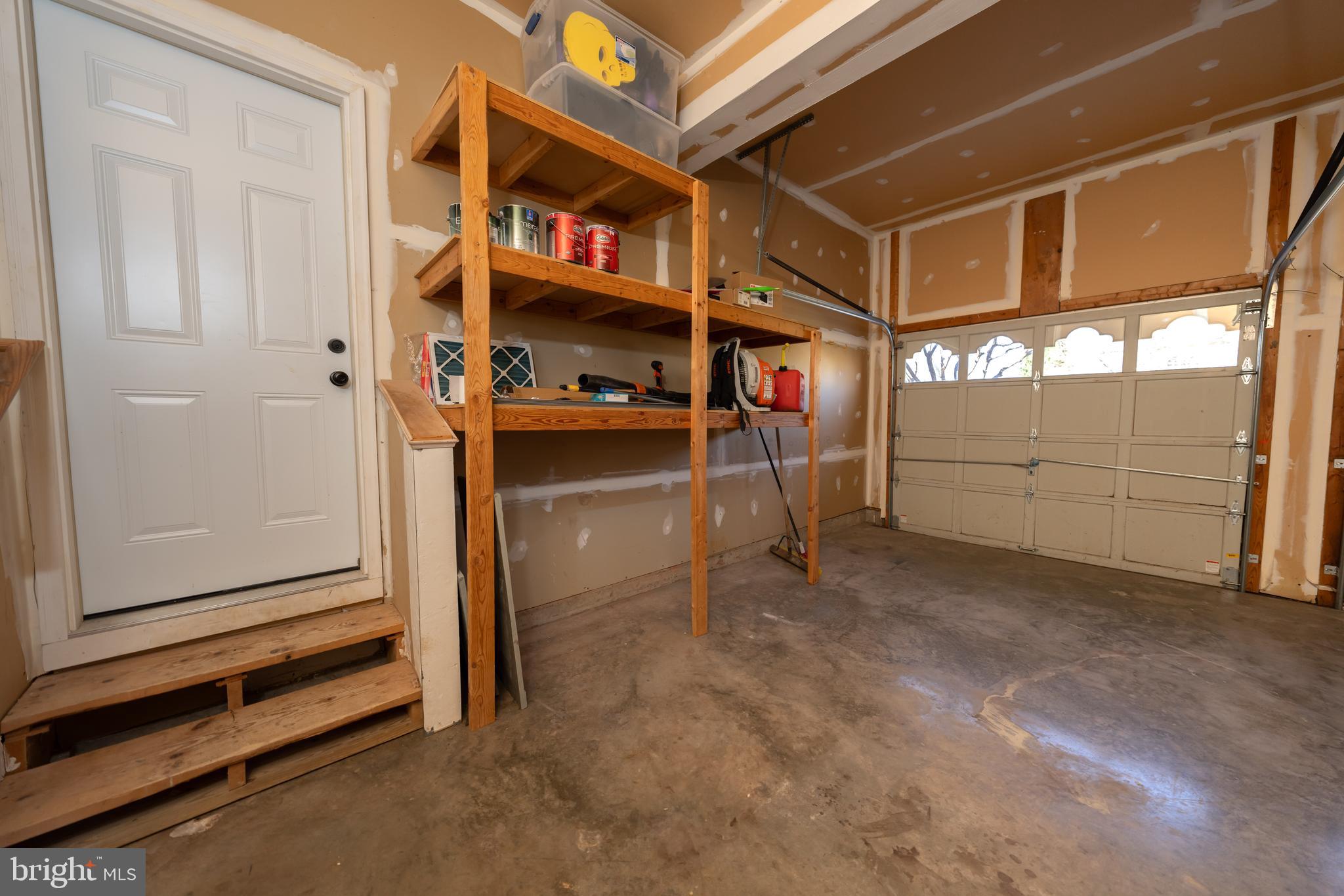 OAK VALLEY - Residential