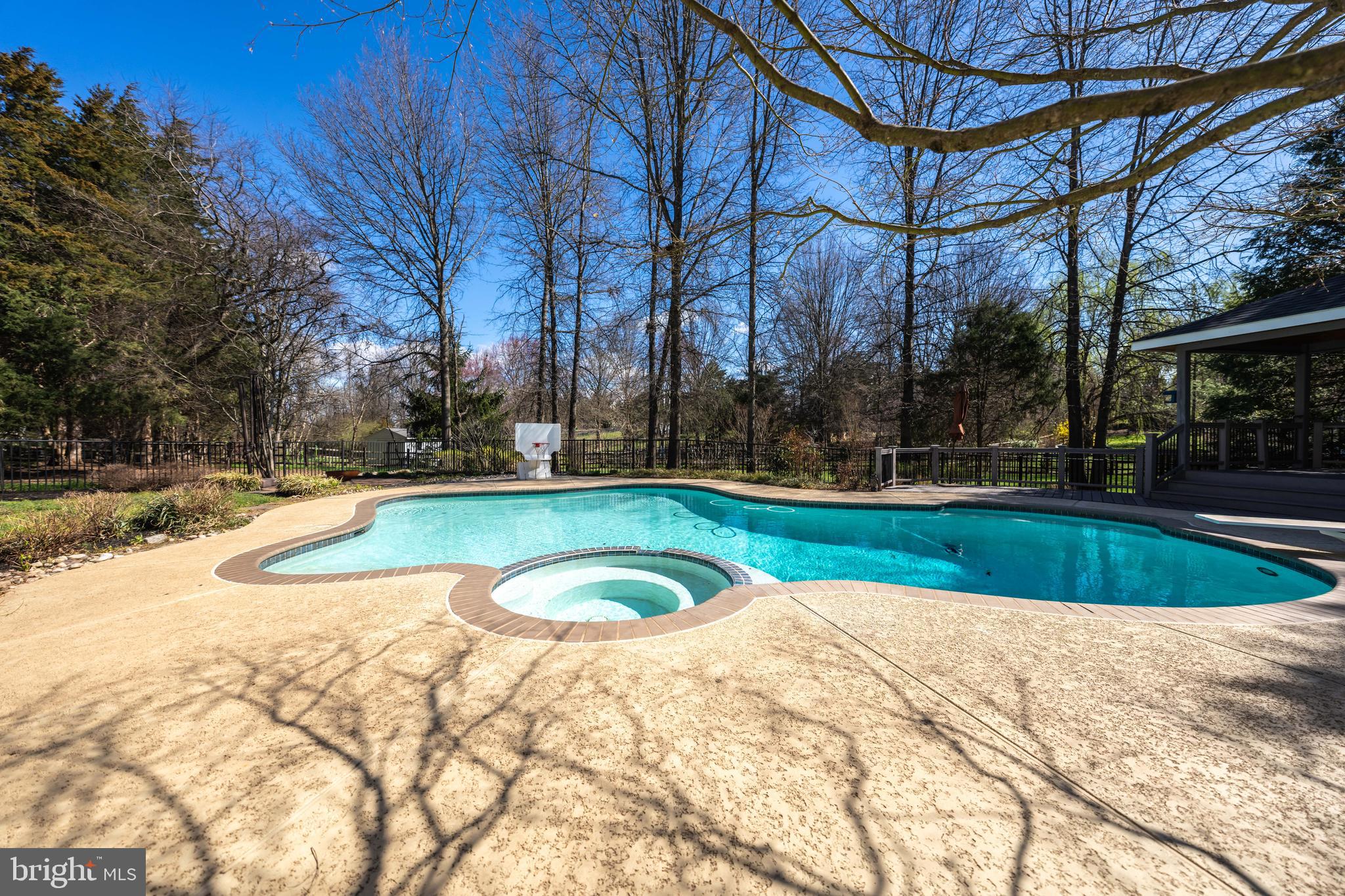 OAK VALLEY - Residential